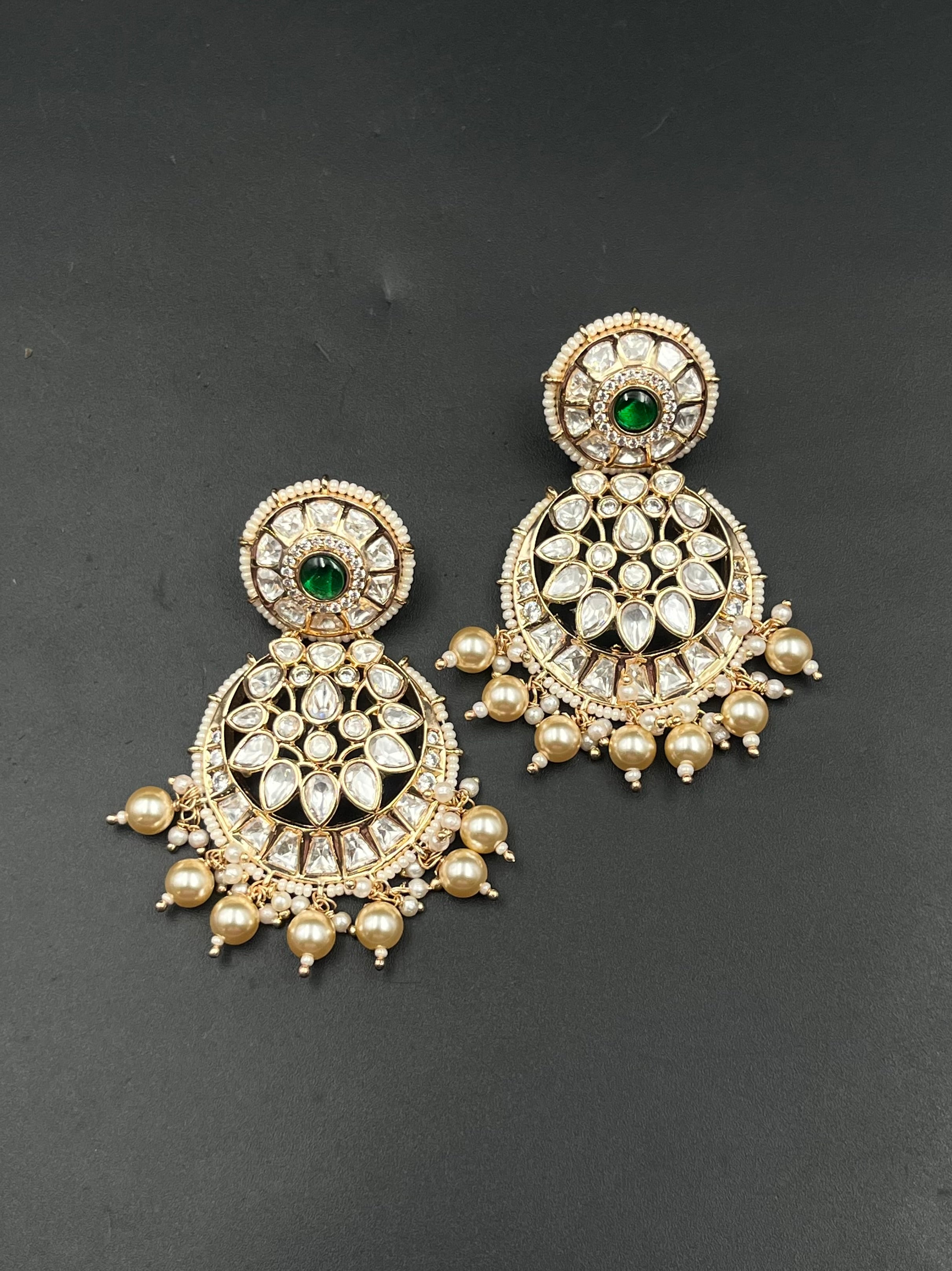 SIYO EARRING