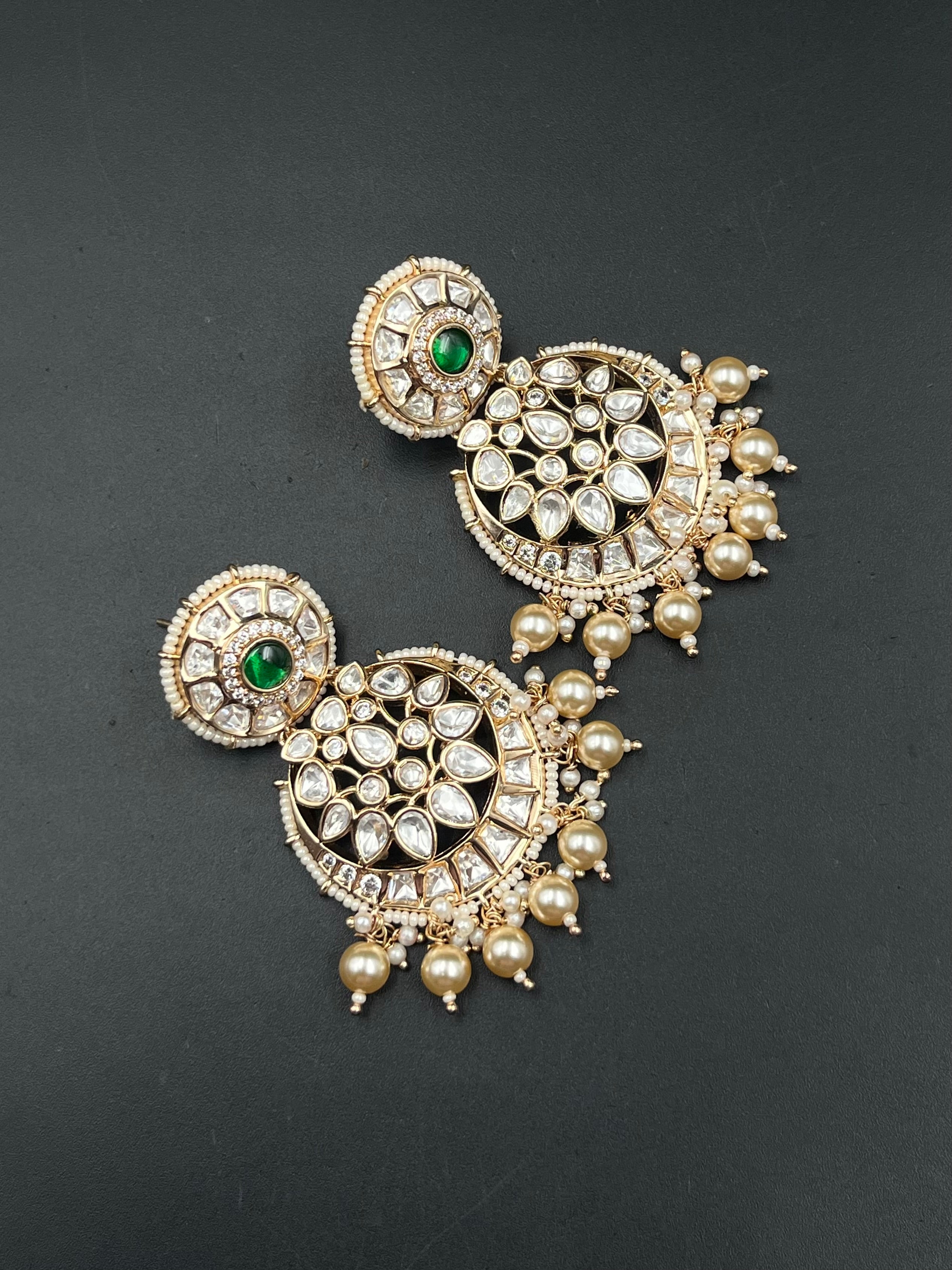 SIYO EARRING