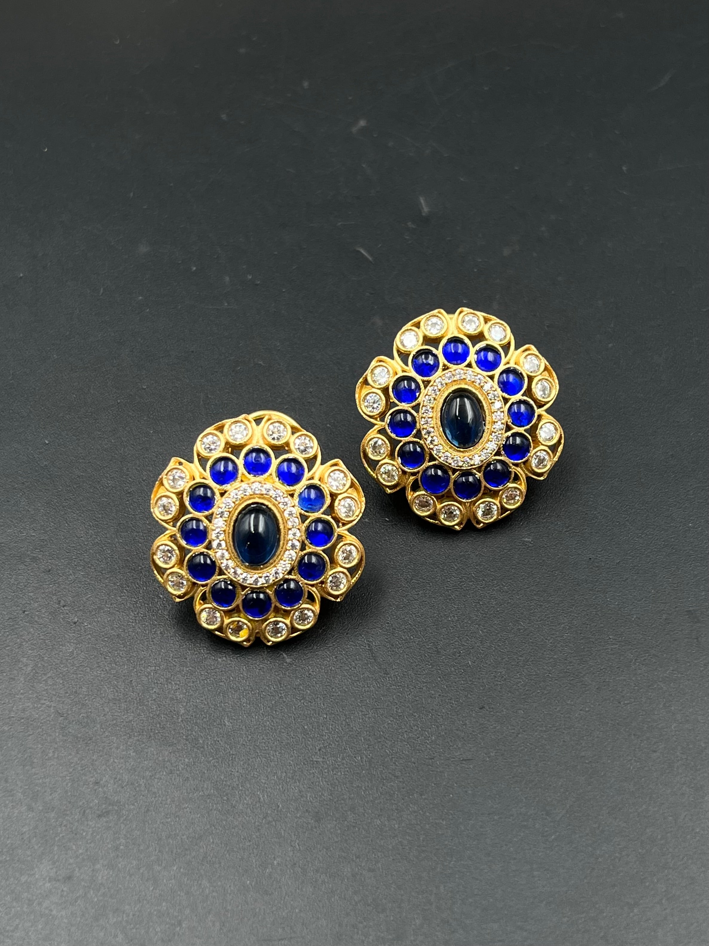 SITA EARRING