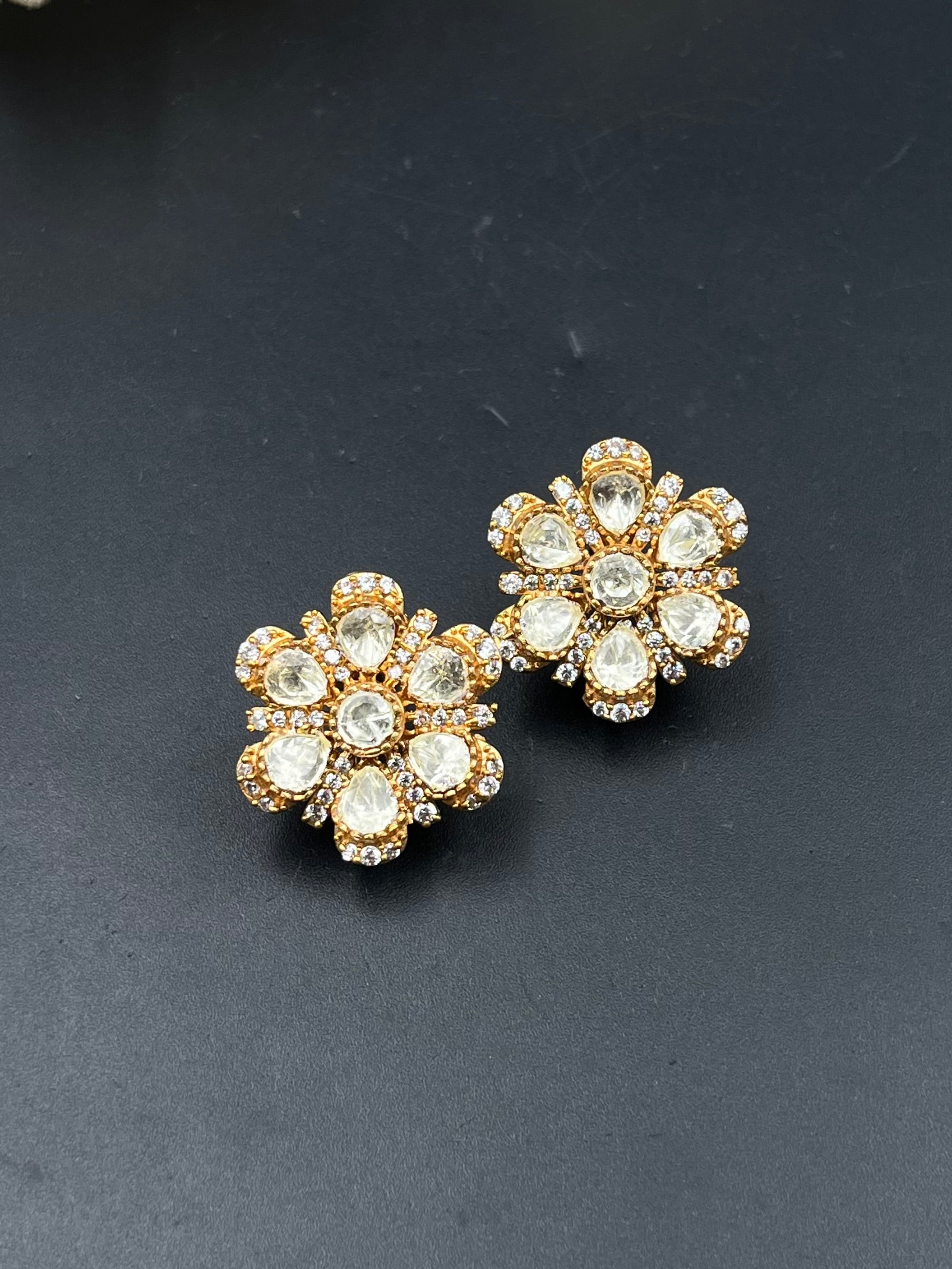 SITA EARRING