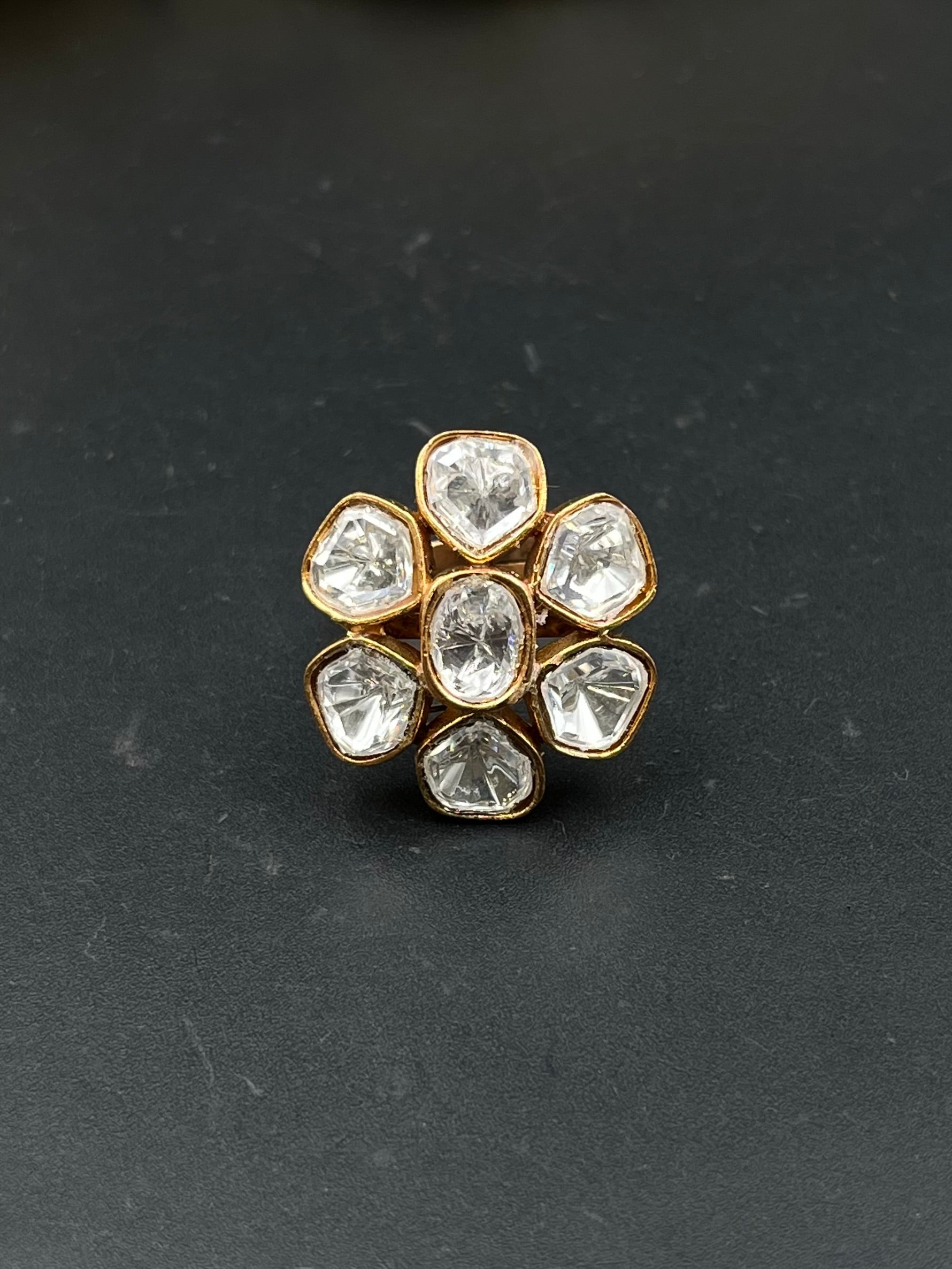 R RING