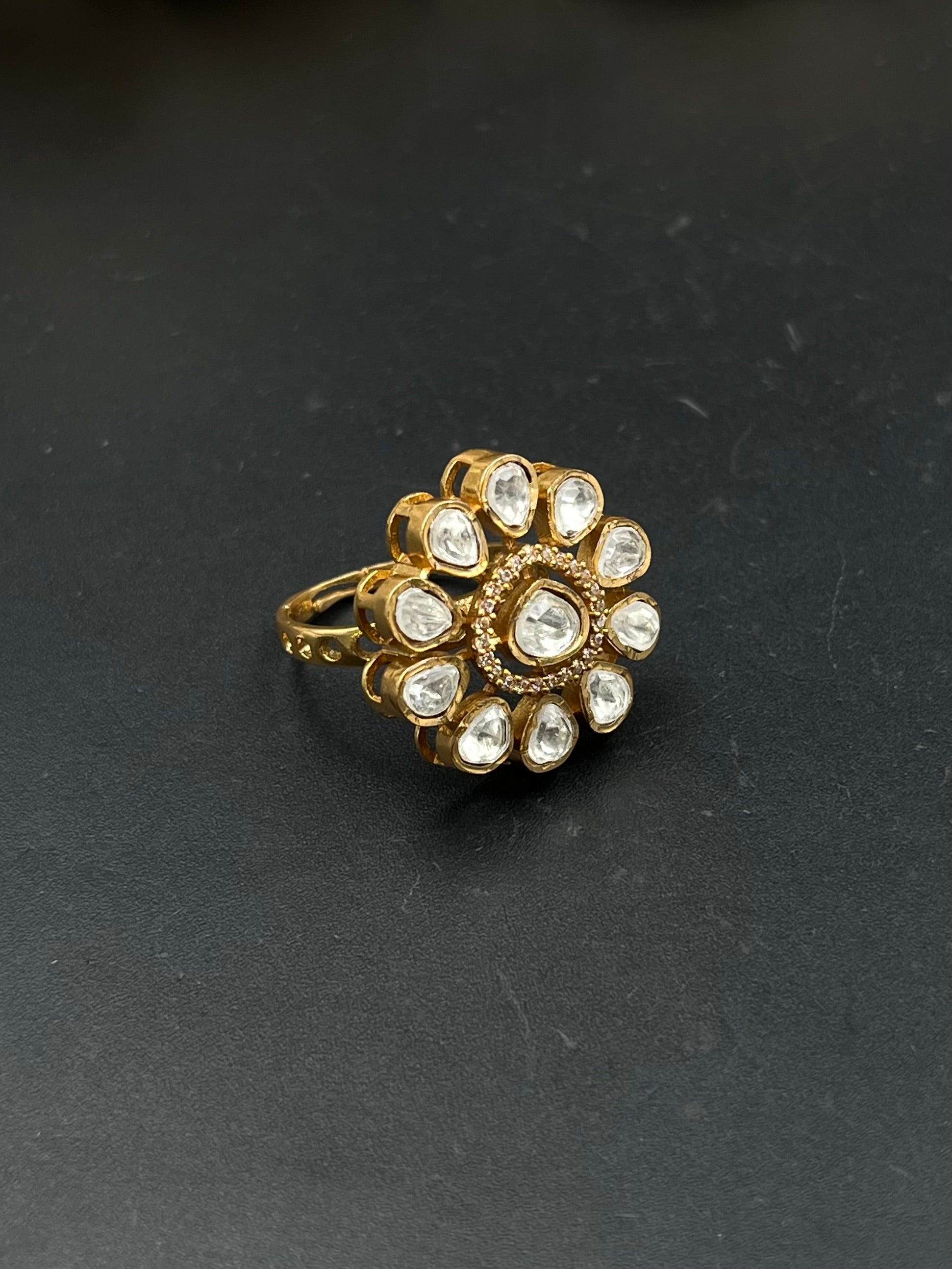 GIYA RING