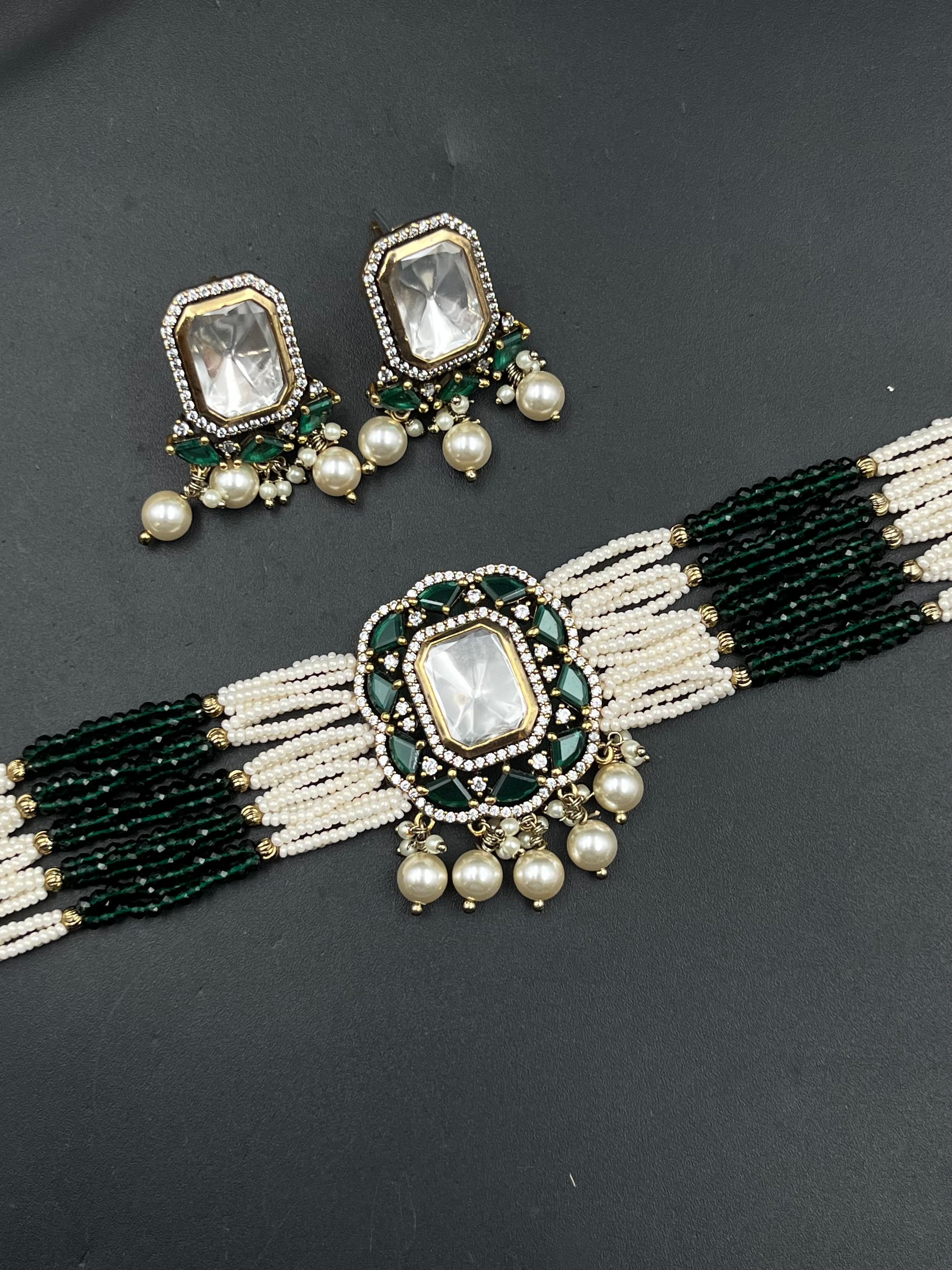 LINA NECKLACE