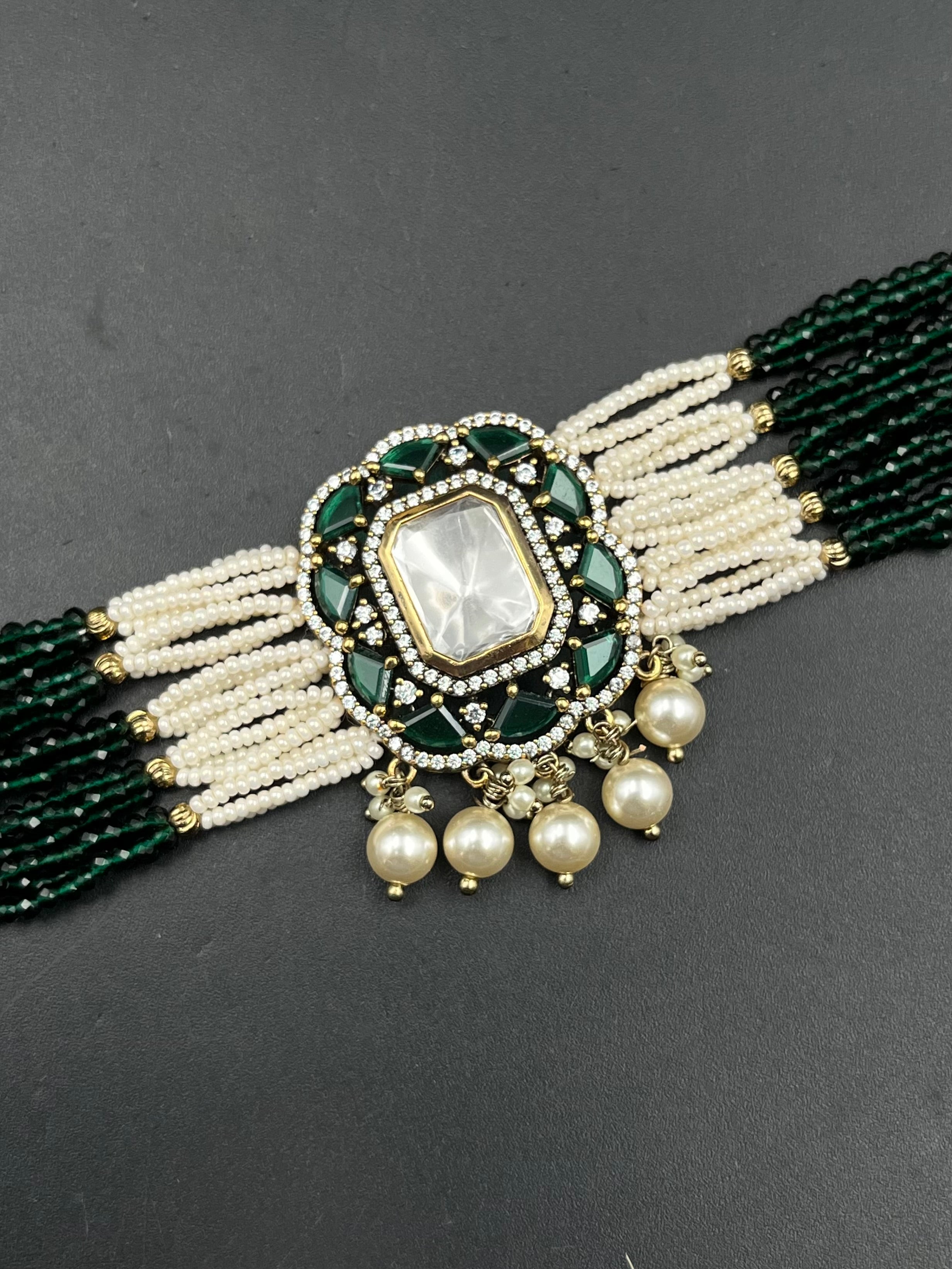 LINA NECKLACE