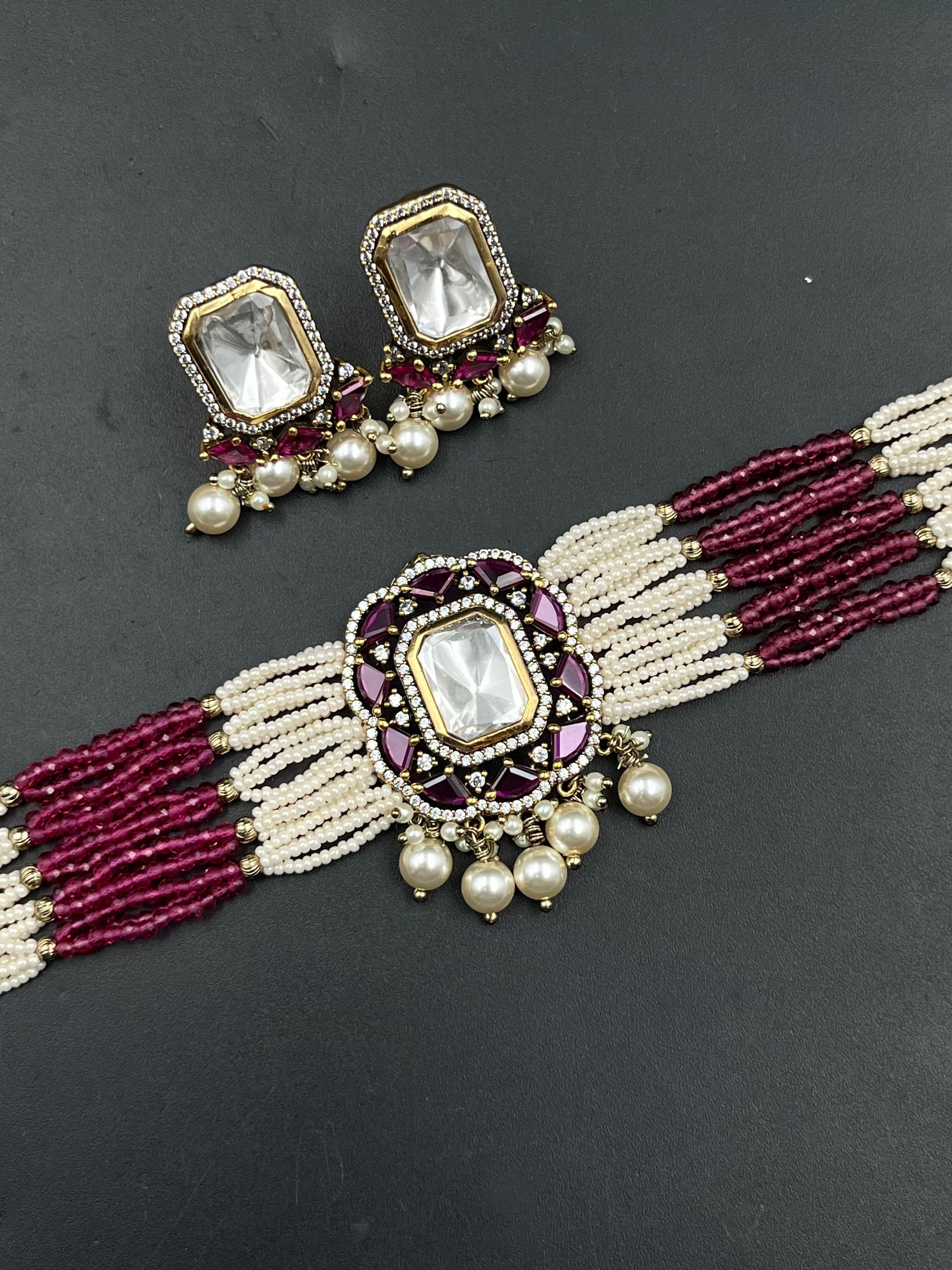 LINA NECKLACE