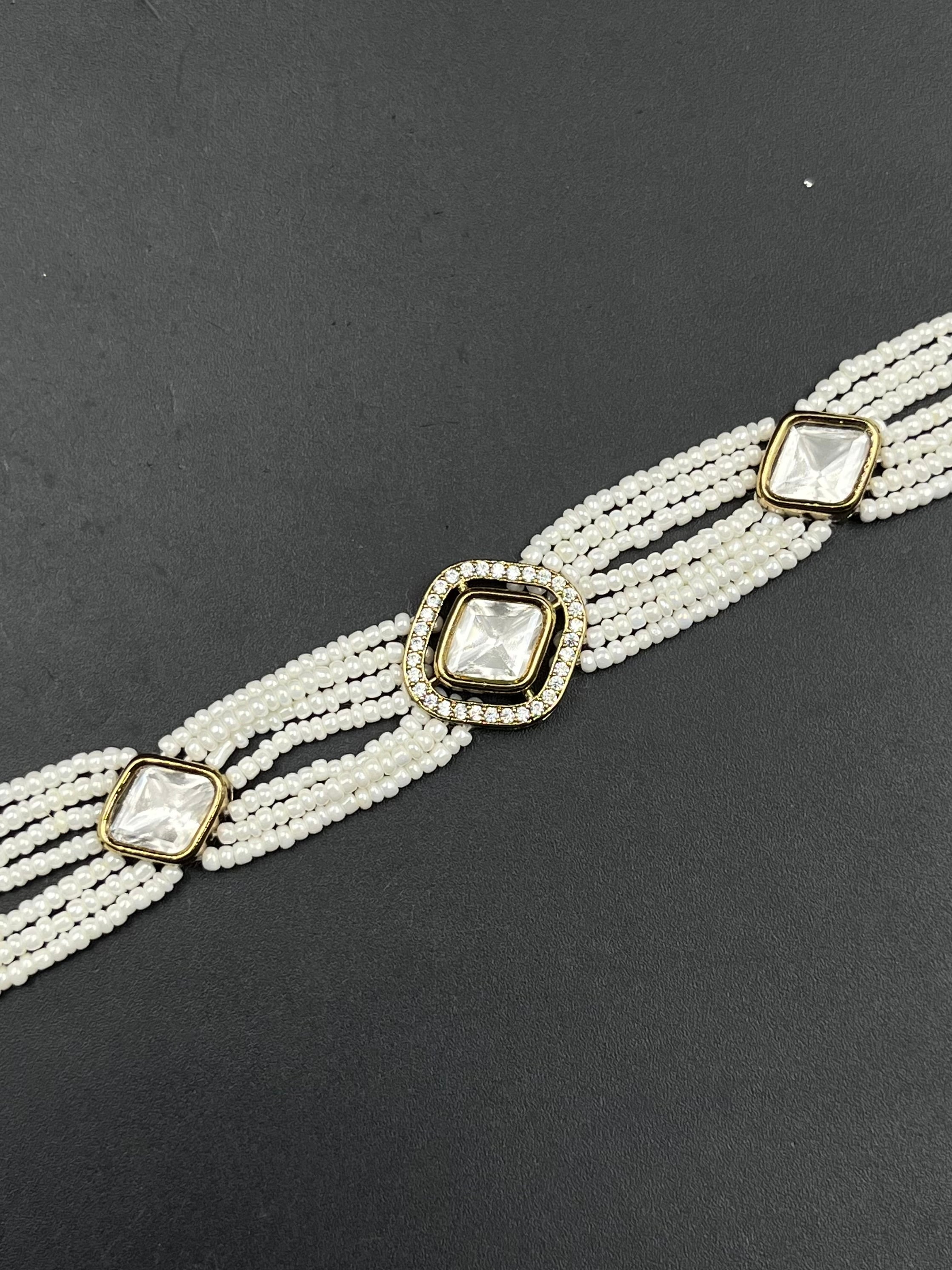FIYA NECKLACE