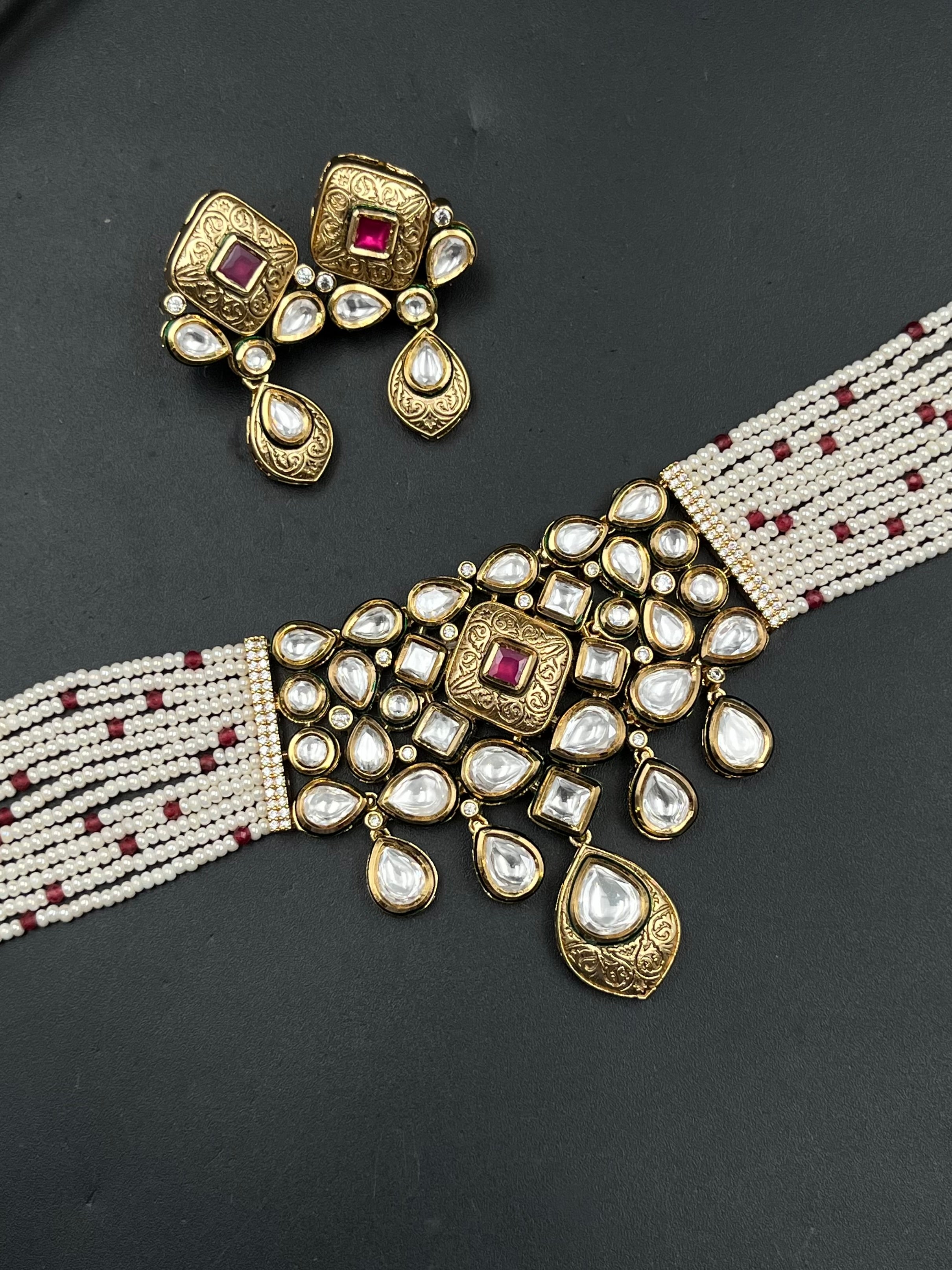 JIV NECKLACE