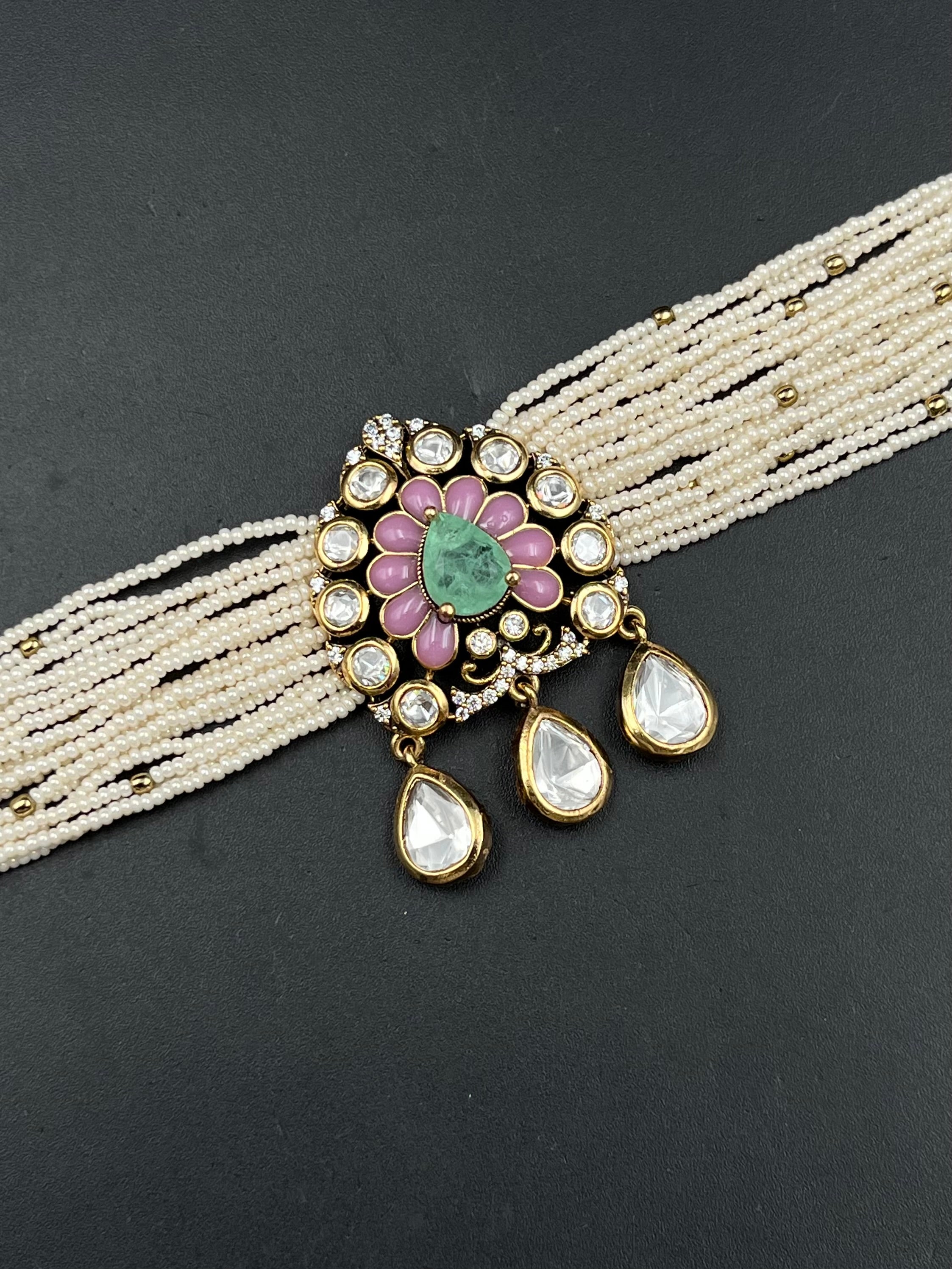 MIYA NECKLACE