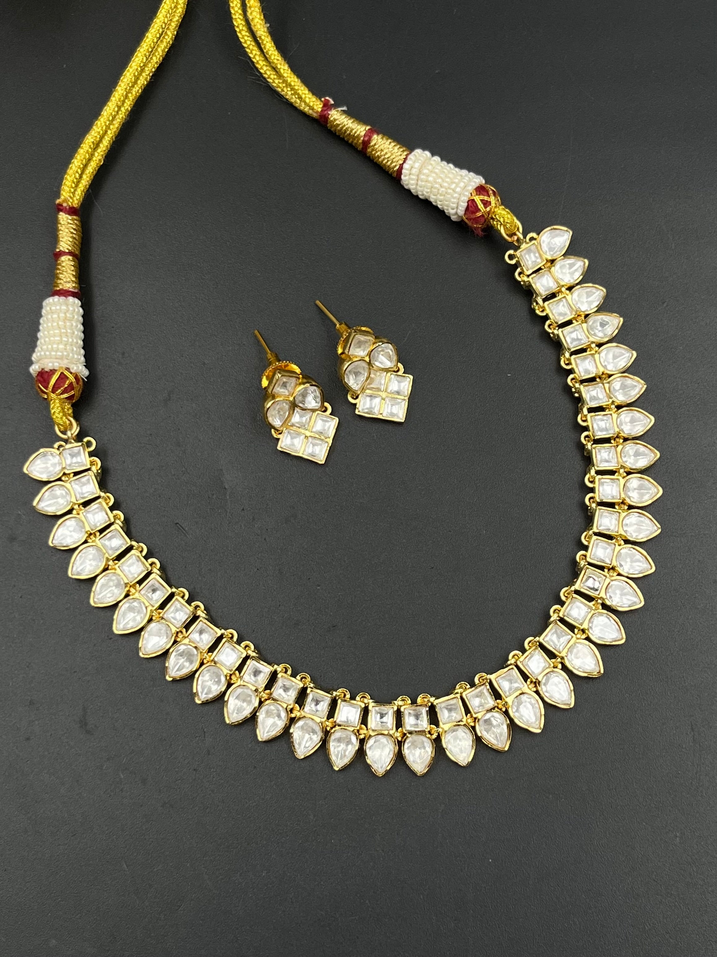 MUSKAN NECKLACE