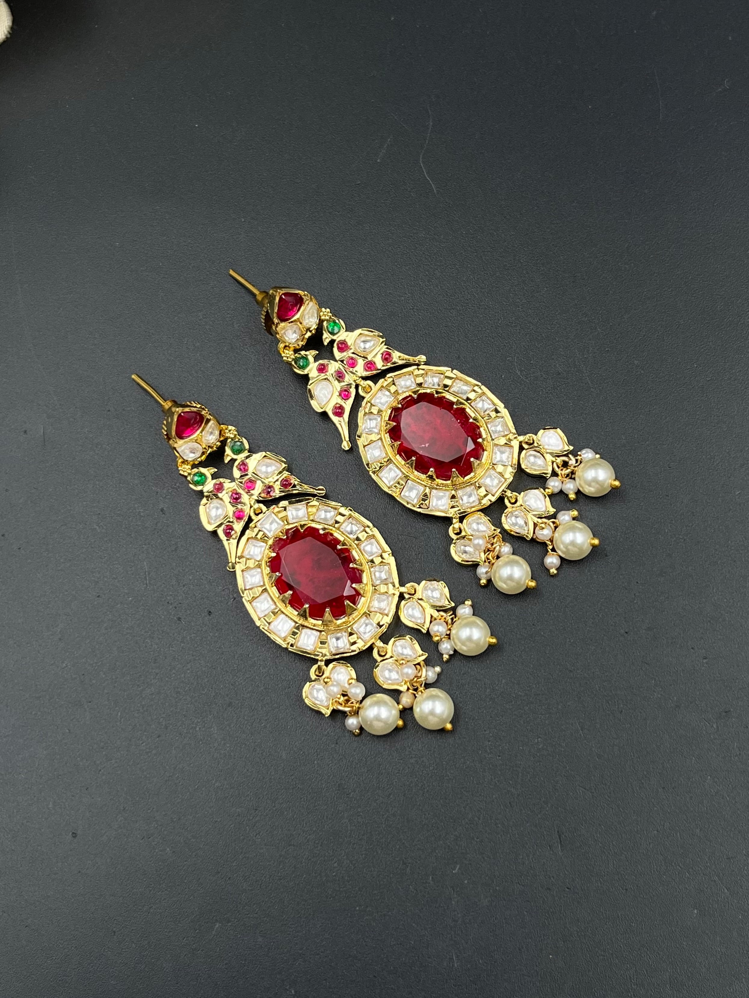 RIYANA NECKLACE