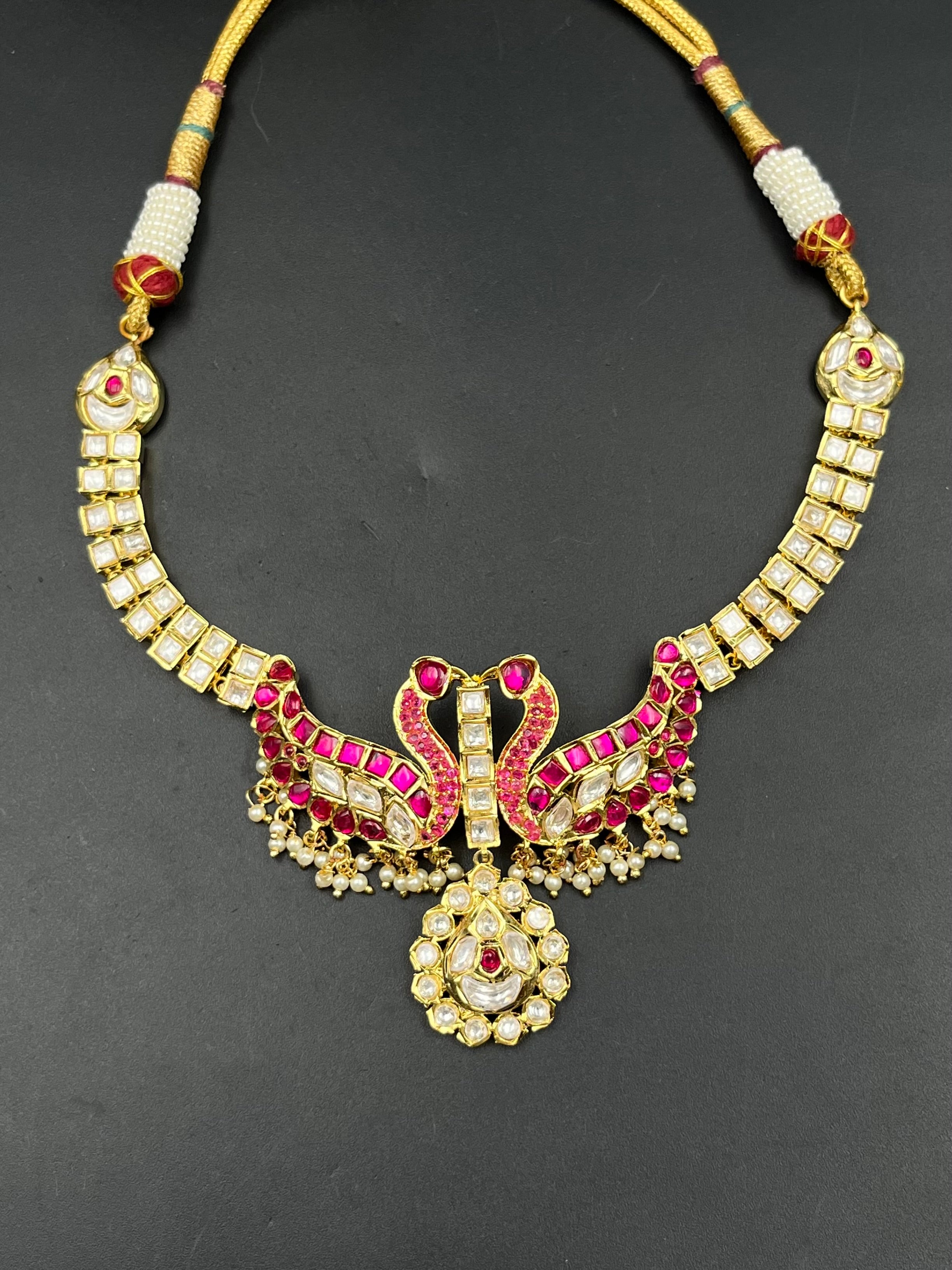 SHIHNA NECKLACE
