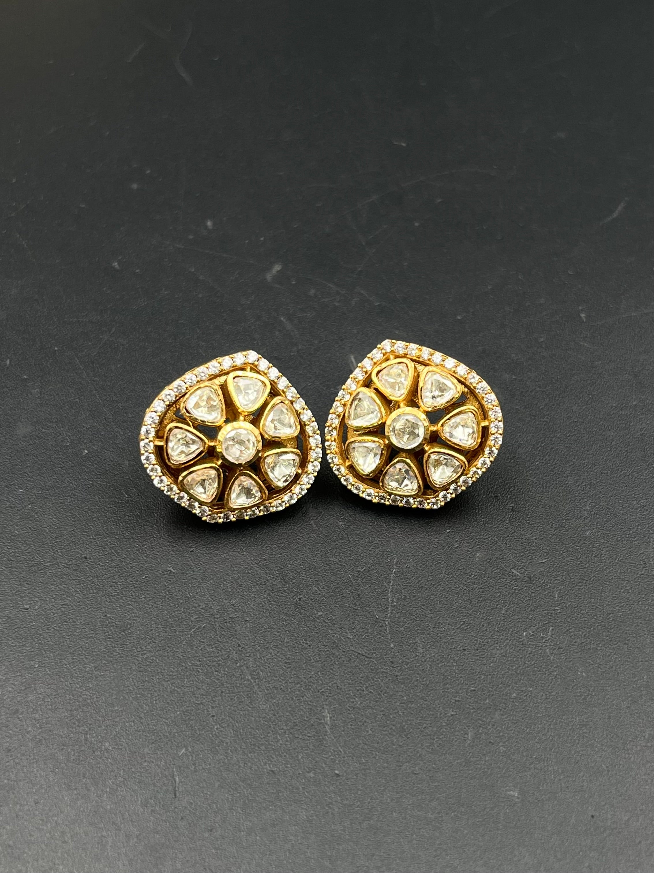 SITA EARRING
