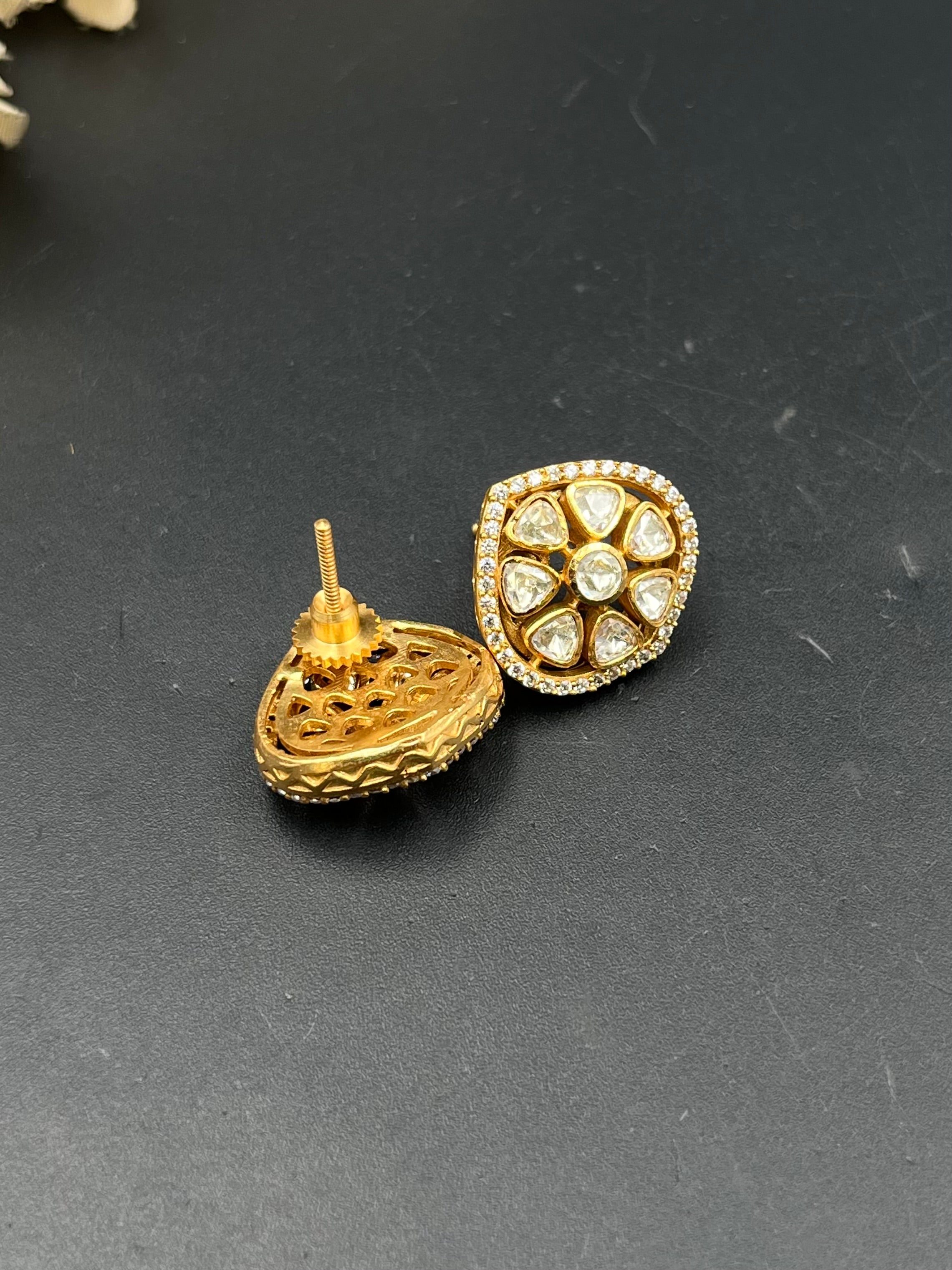 SITA EARRING