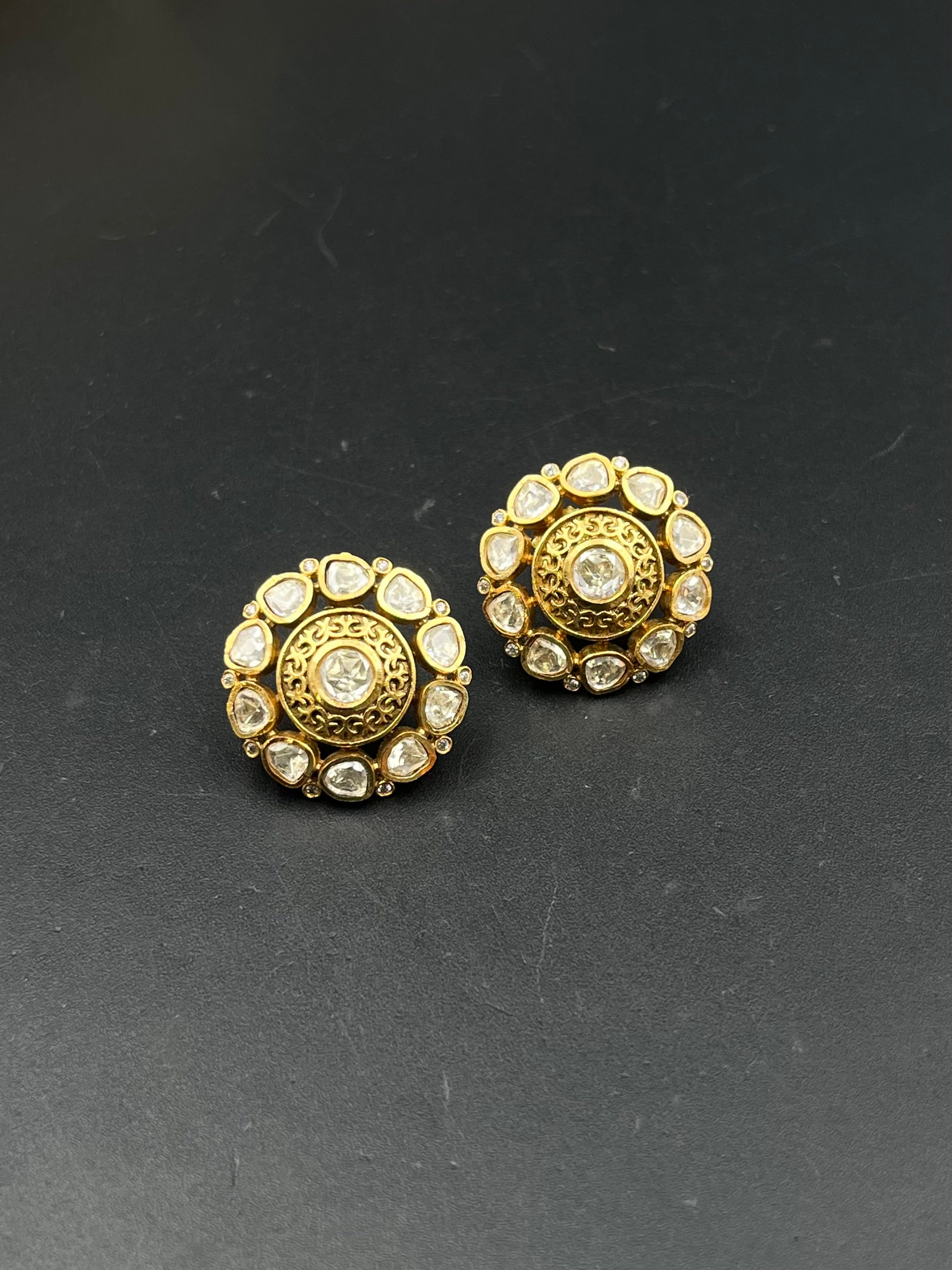 TANIYA EARRING