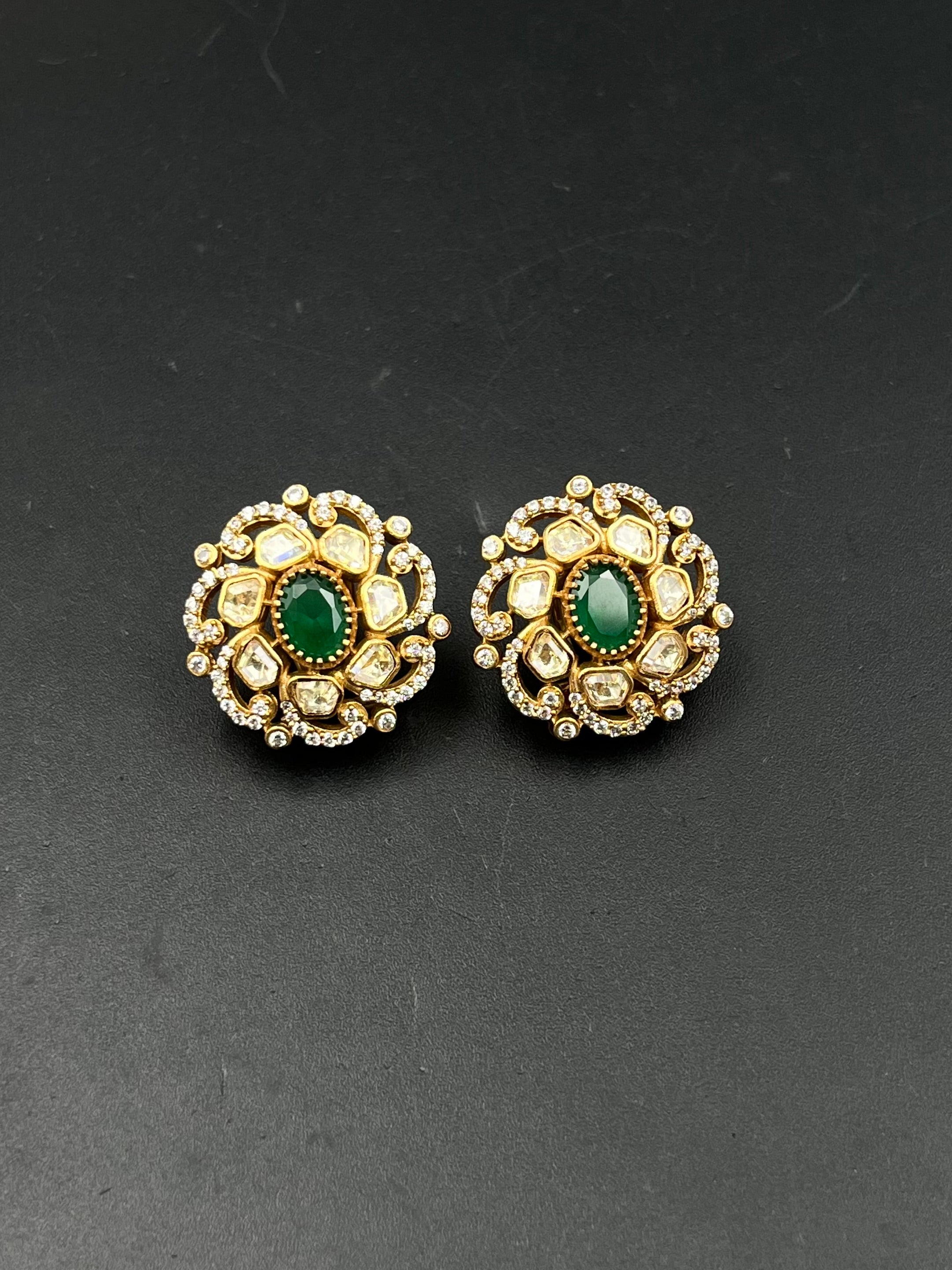 RAMIA EARRING