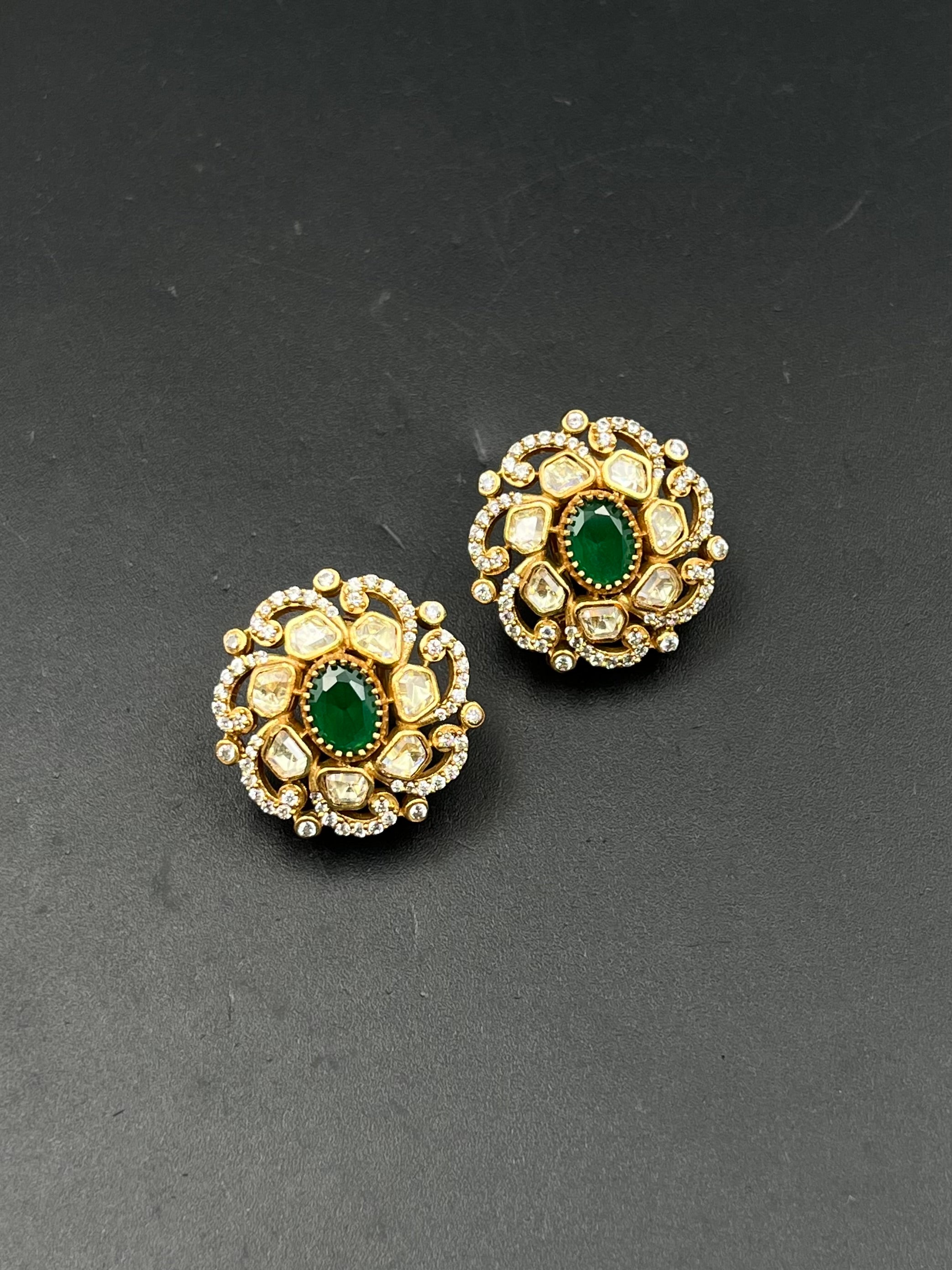 RAMIA EARRING