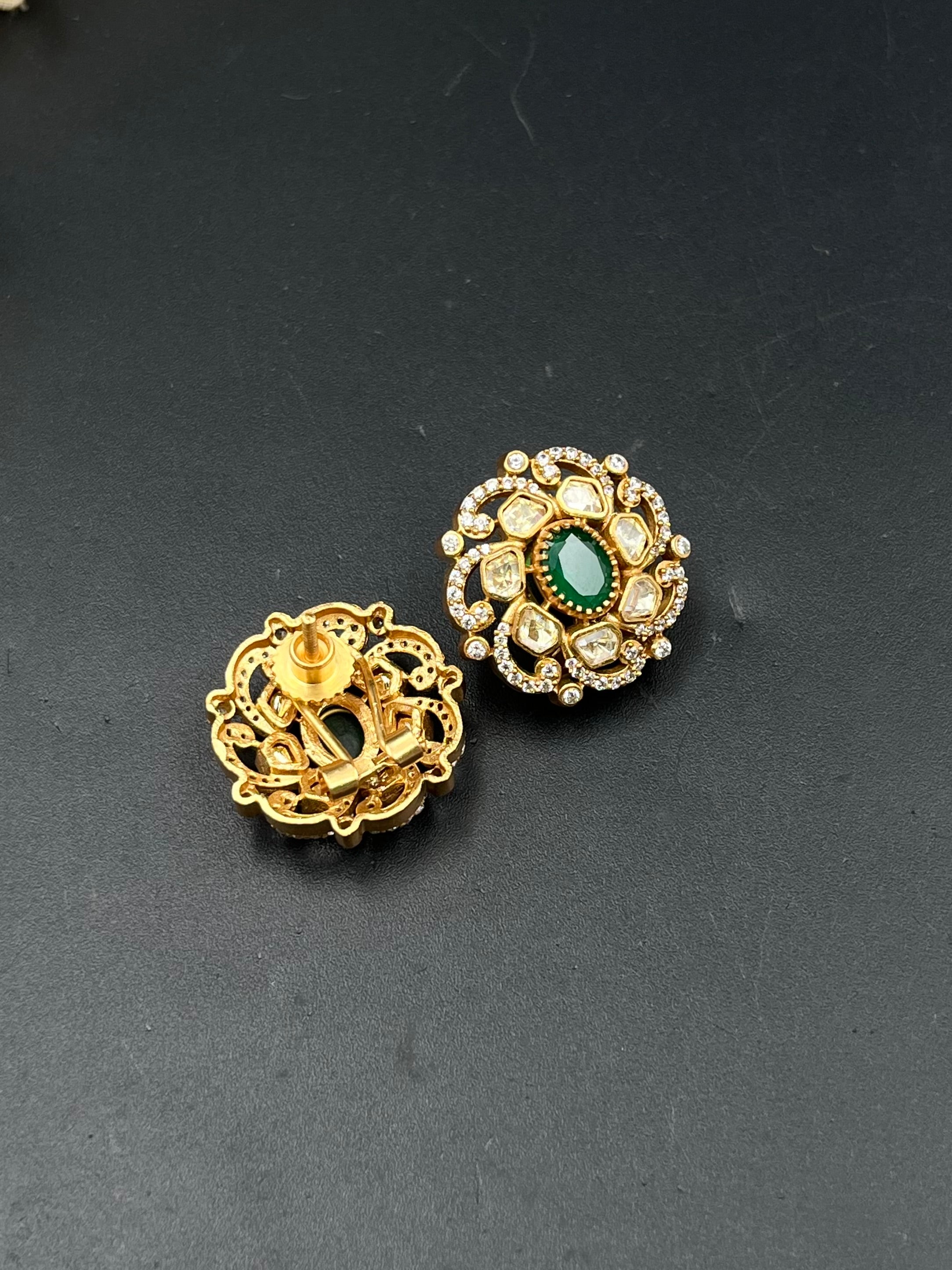 RAMIA EARRING