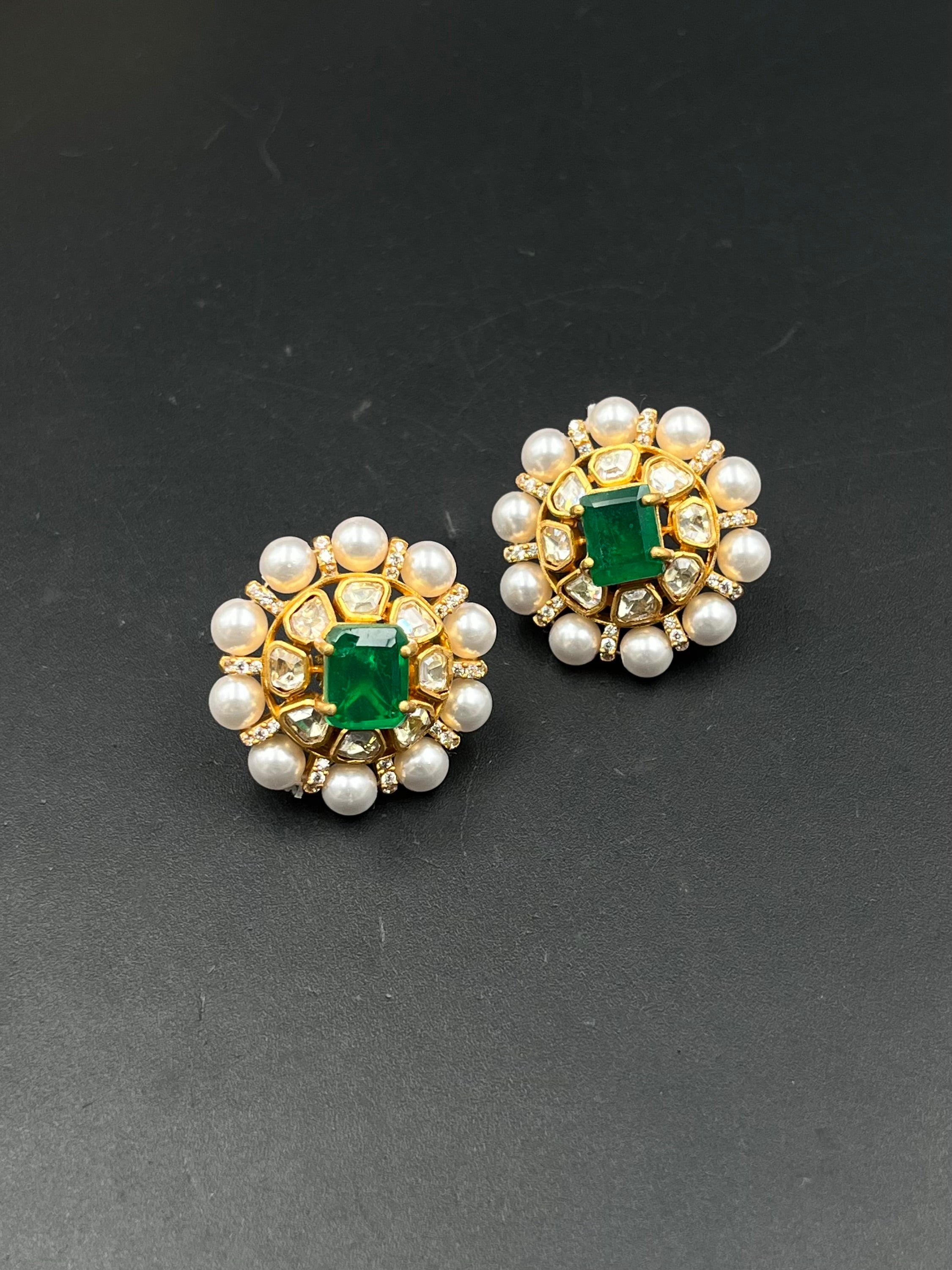 SHIVANI EARRING