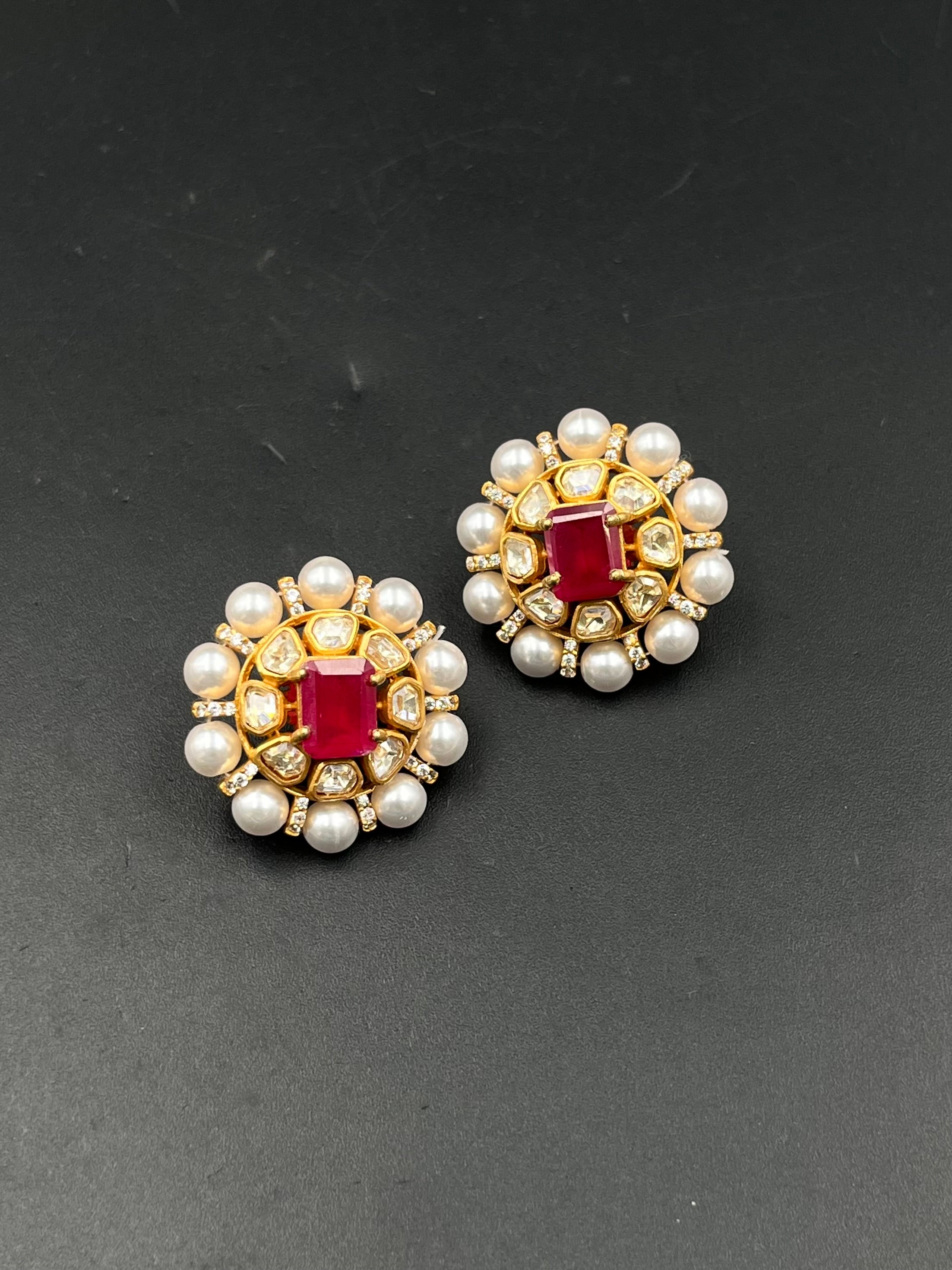 SHIVANI EARRING