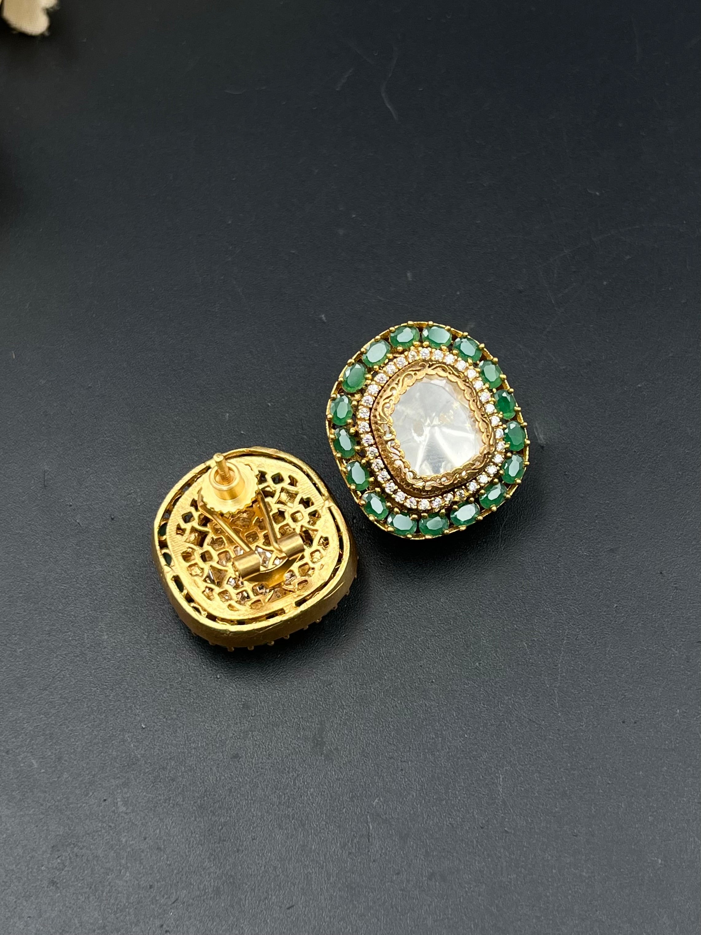 SANAYA EARRING