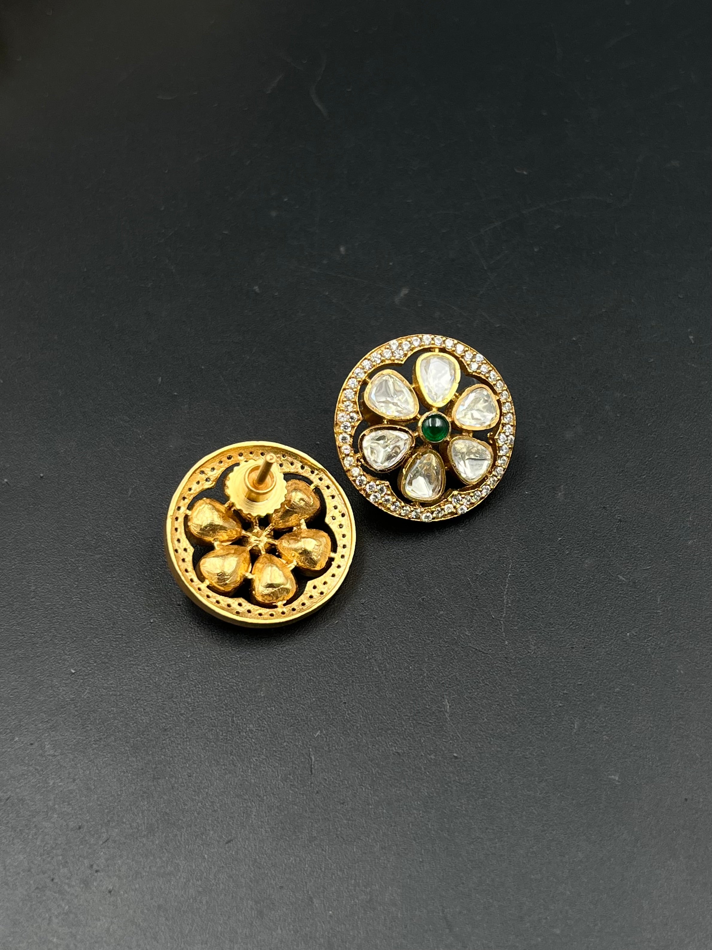 SIMA EARRING