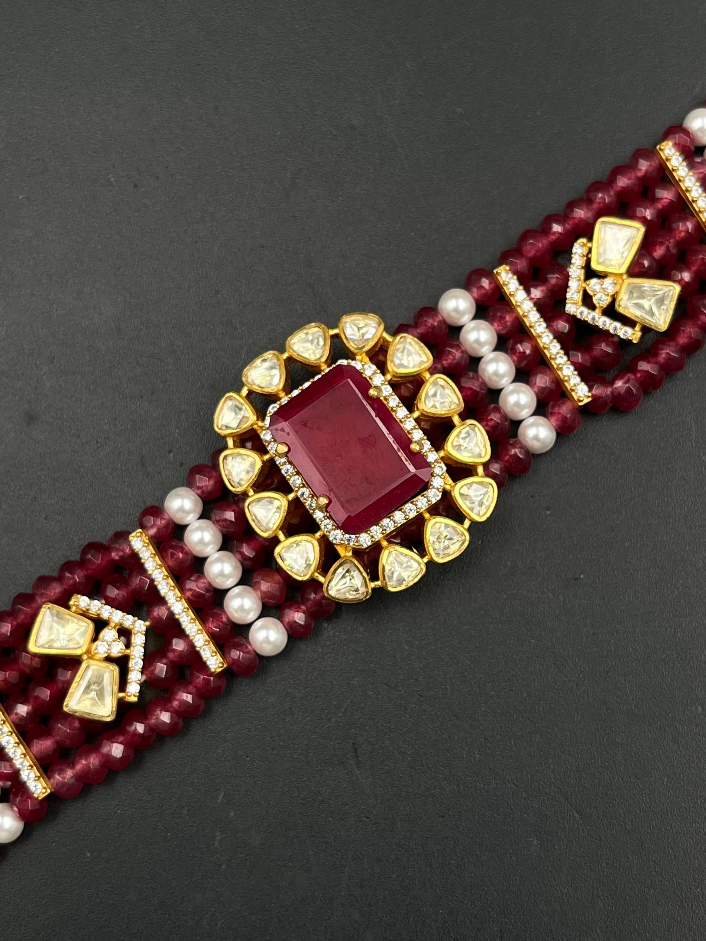 SEM NECKLACE