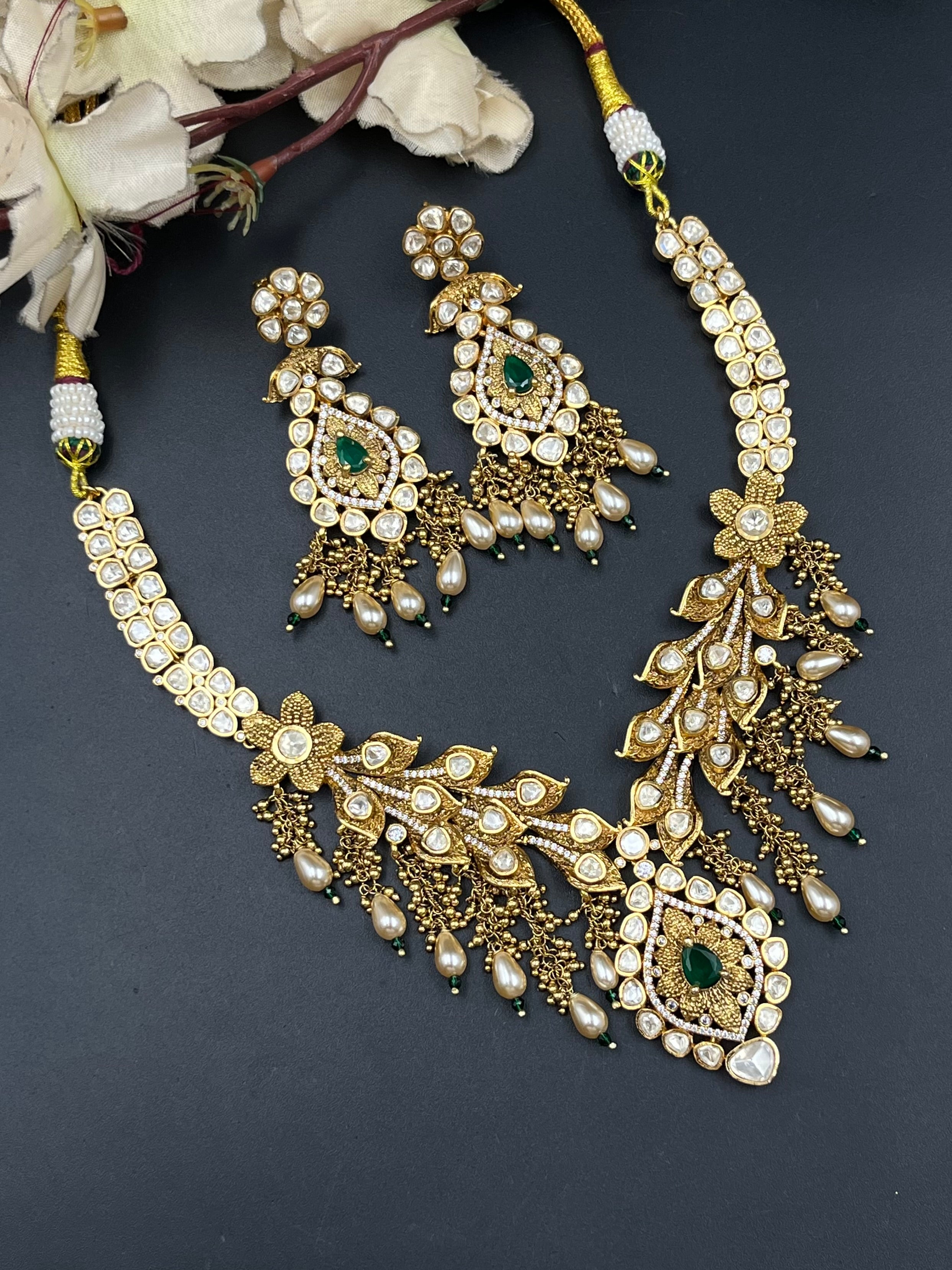 AMIN NECKLACE