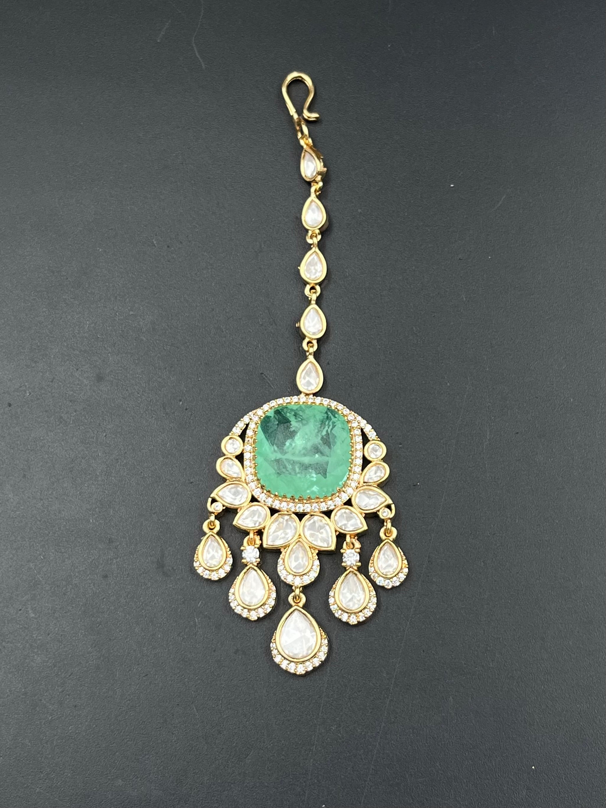 VIMA NECKLACE