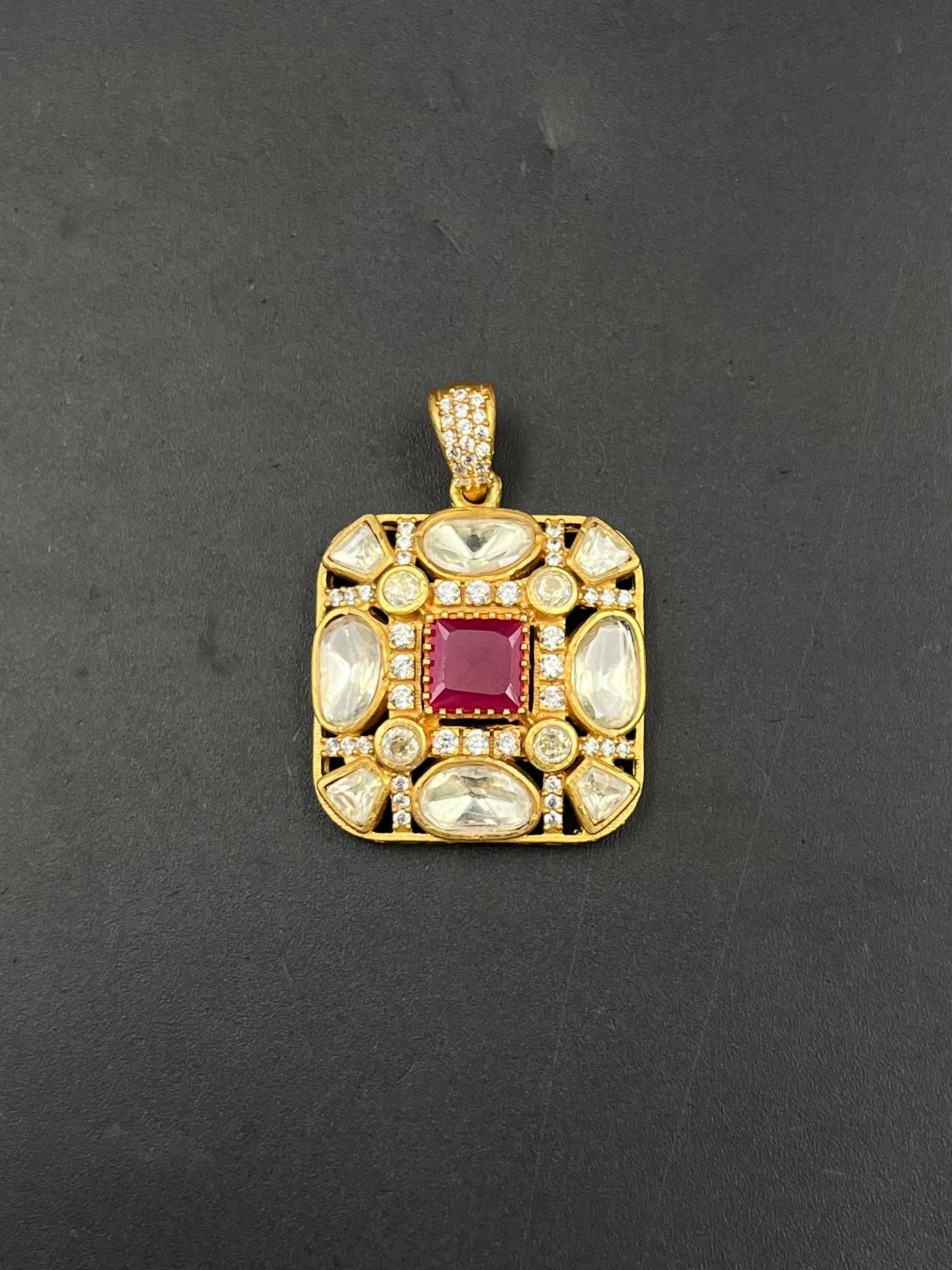 NEETU PENDANT