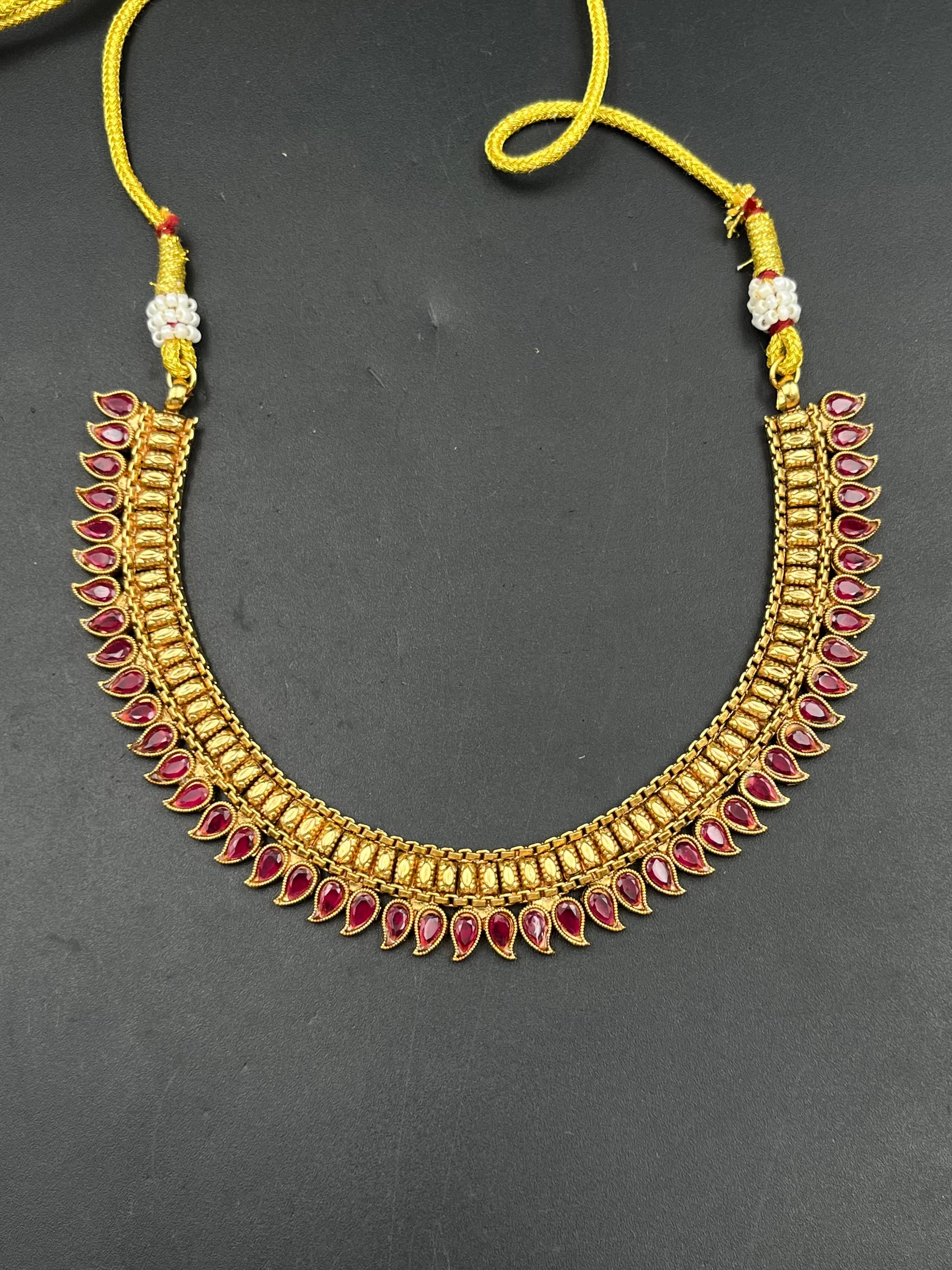 MINU NECKLACE