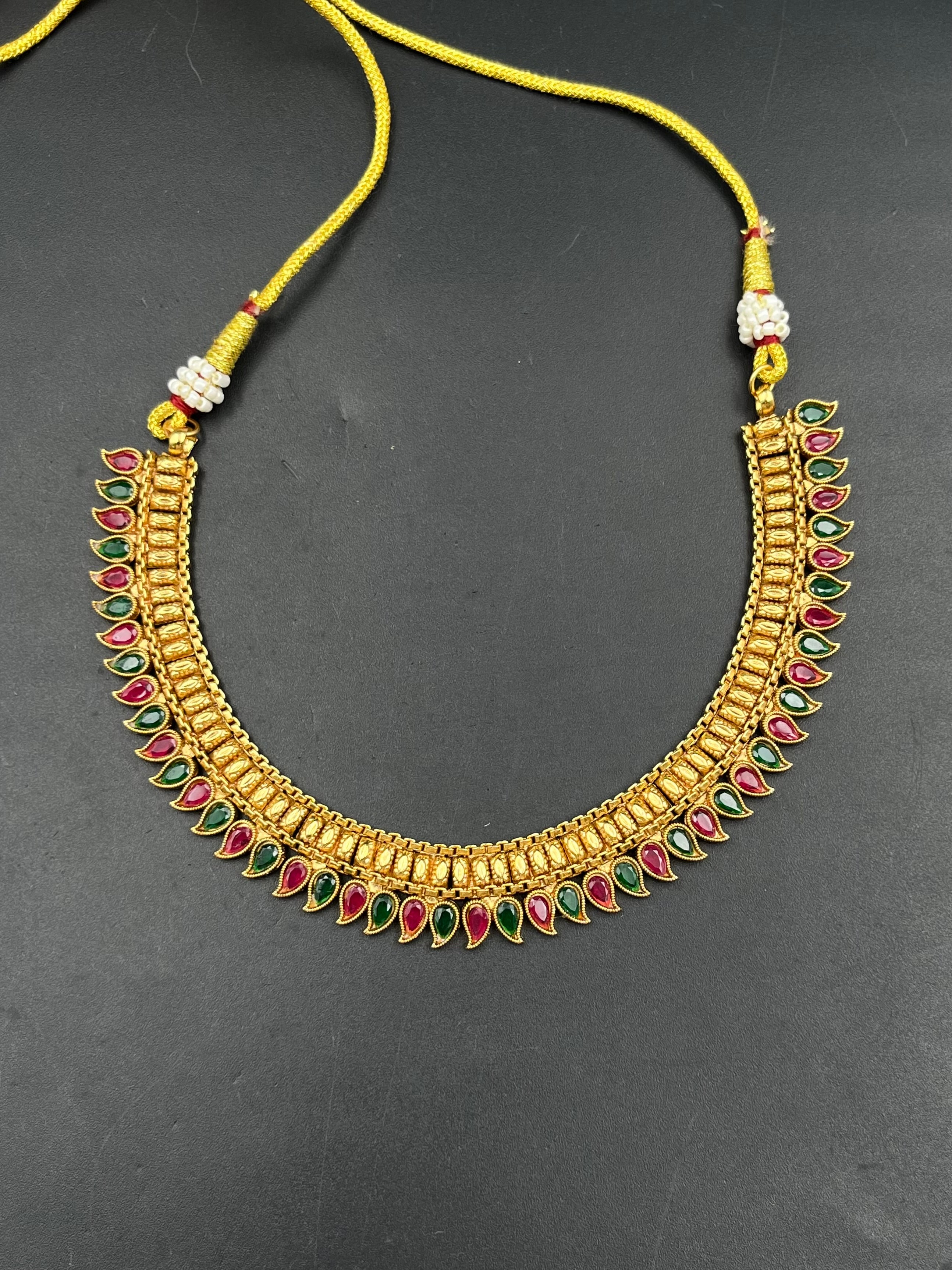 MINU NECKLACE