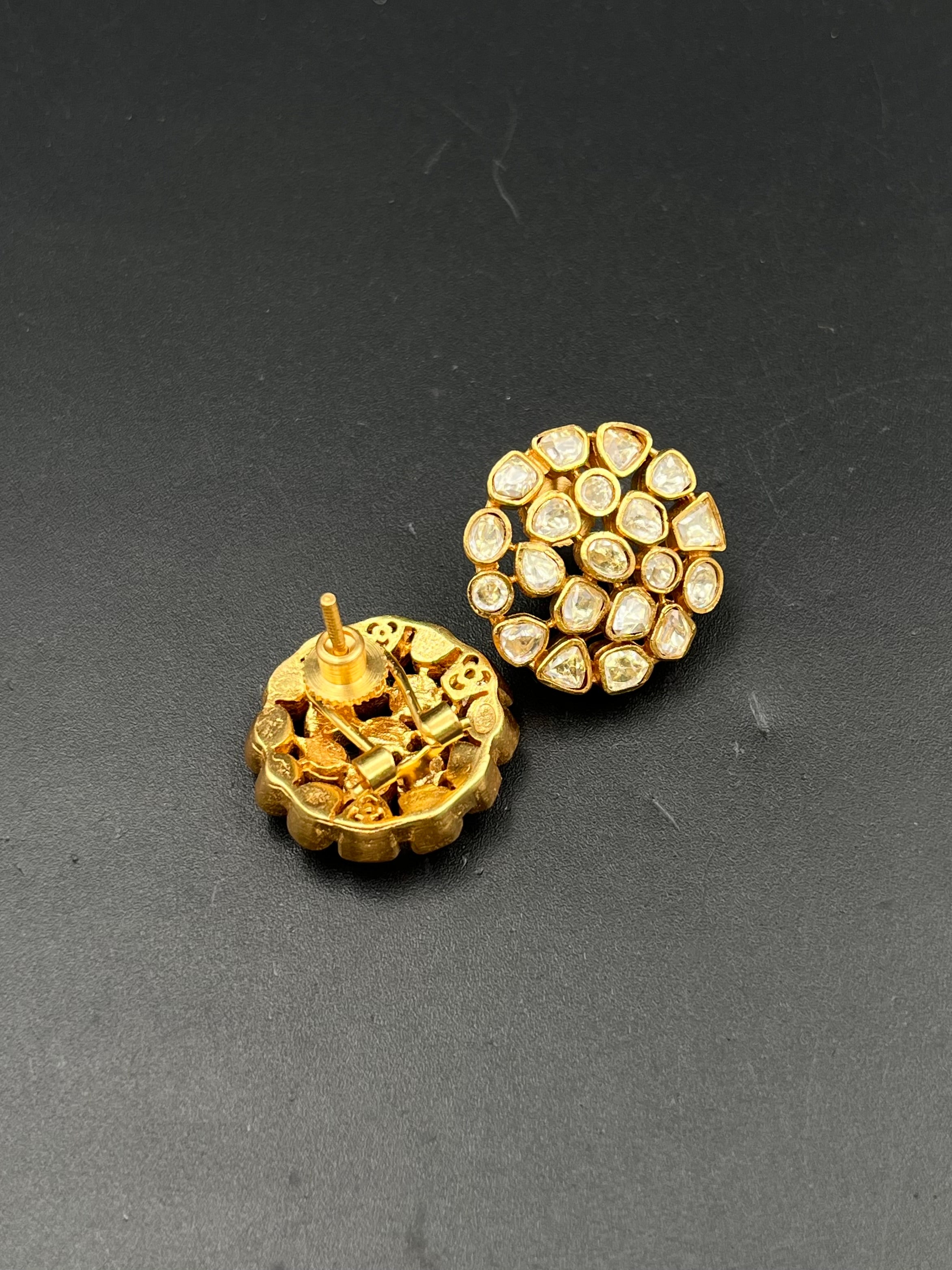 HIT EARRING