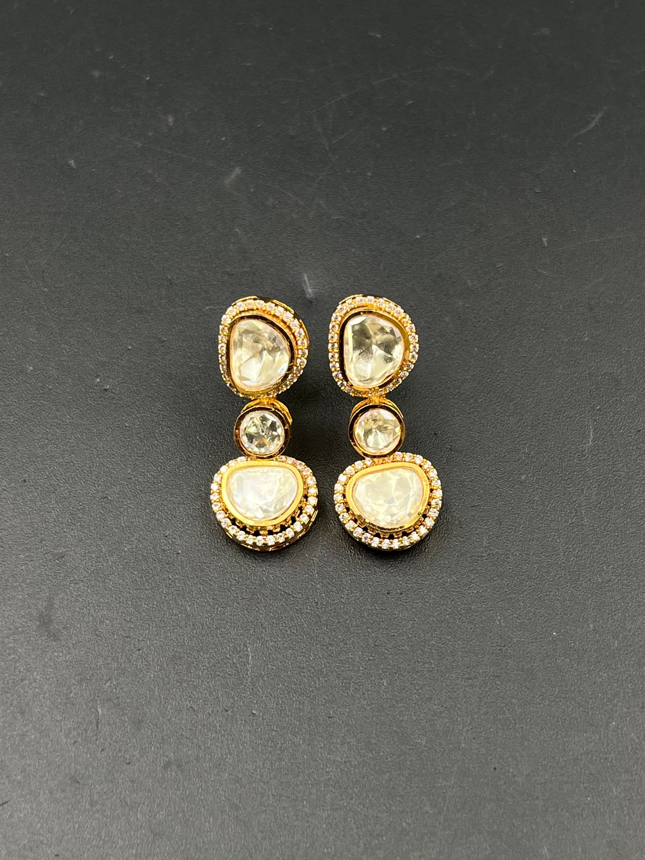 MAYA EARRING