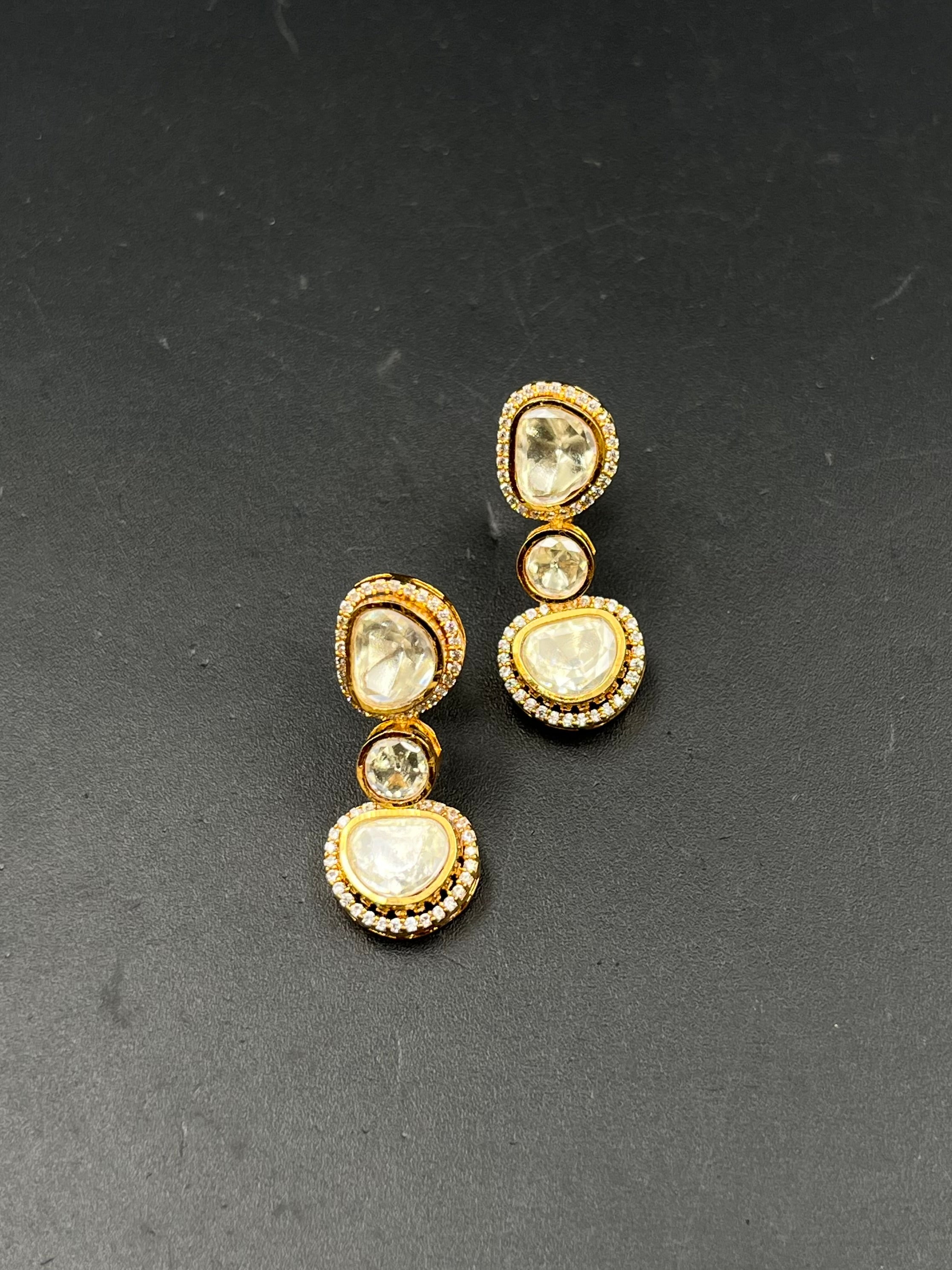 MAYA EARRING