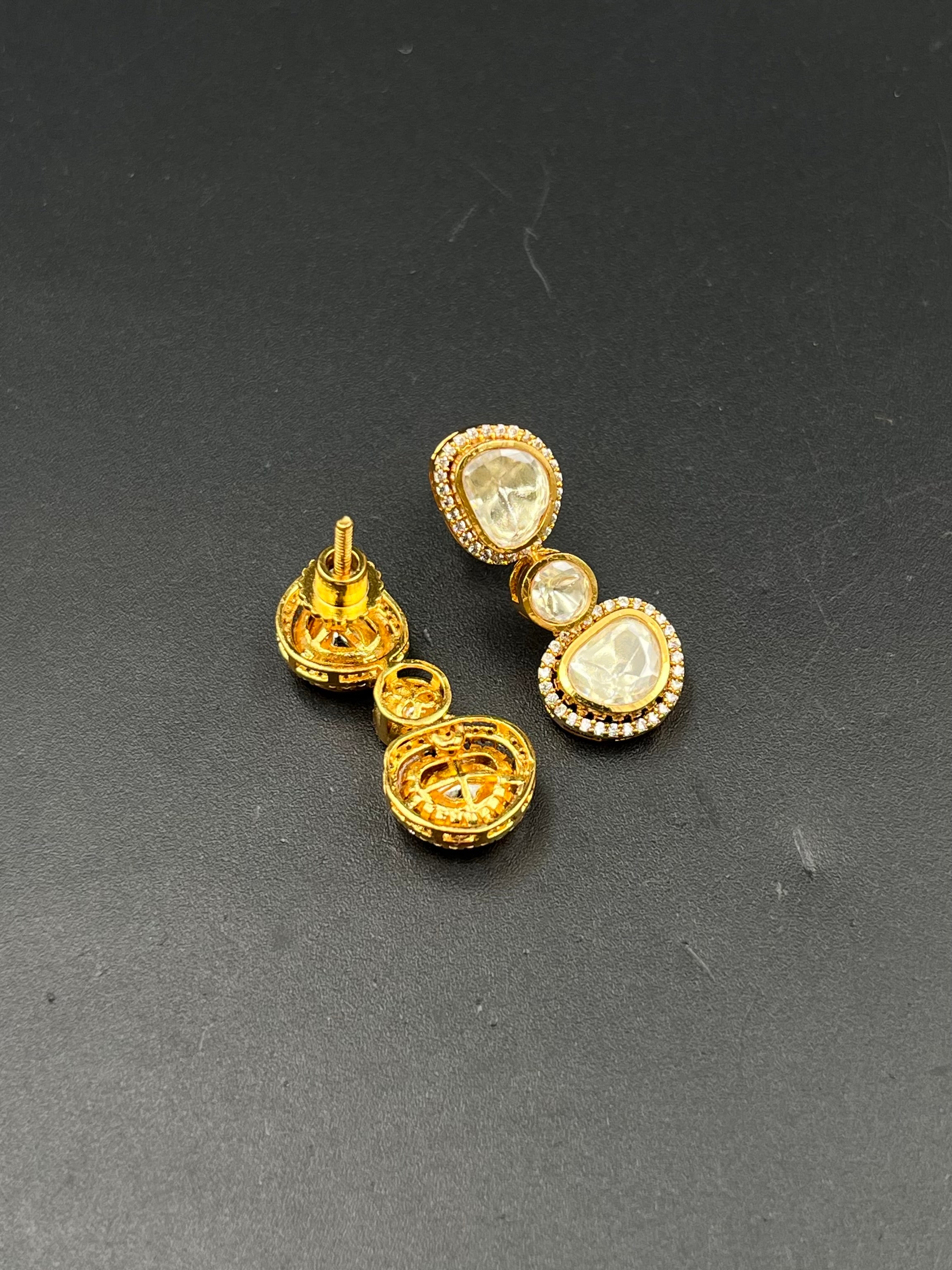 MAYA EARRING