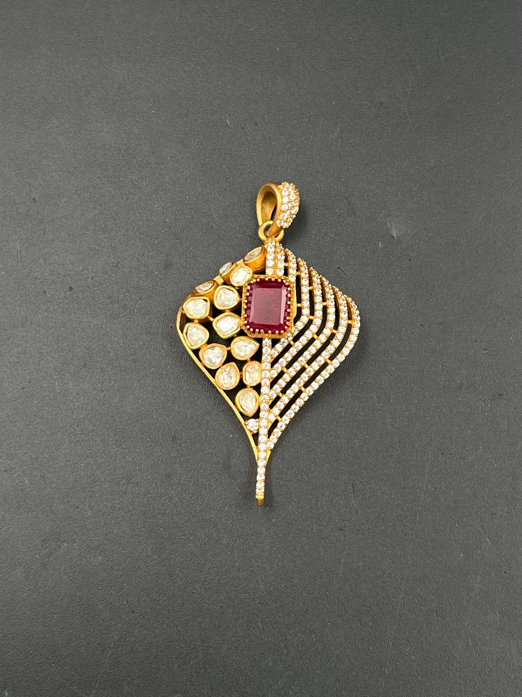 JINA PENDANT