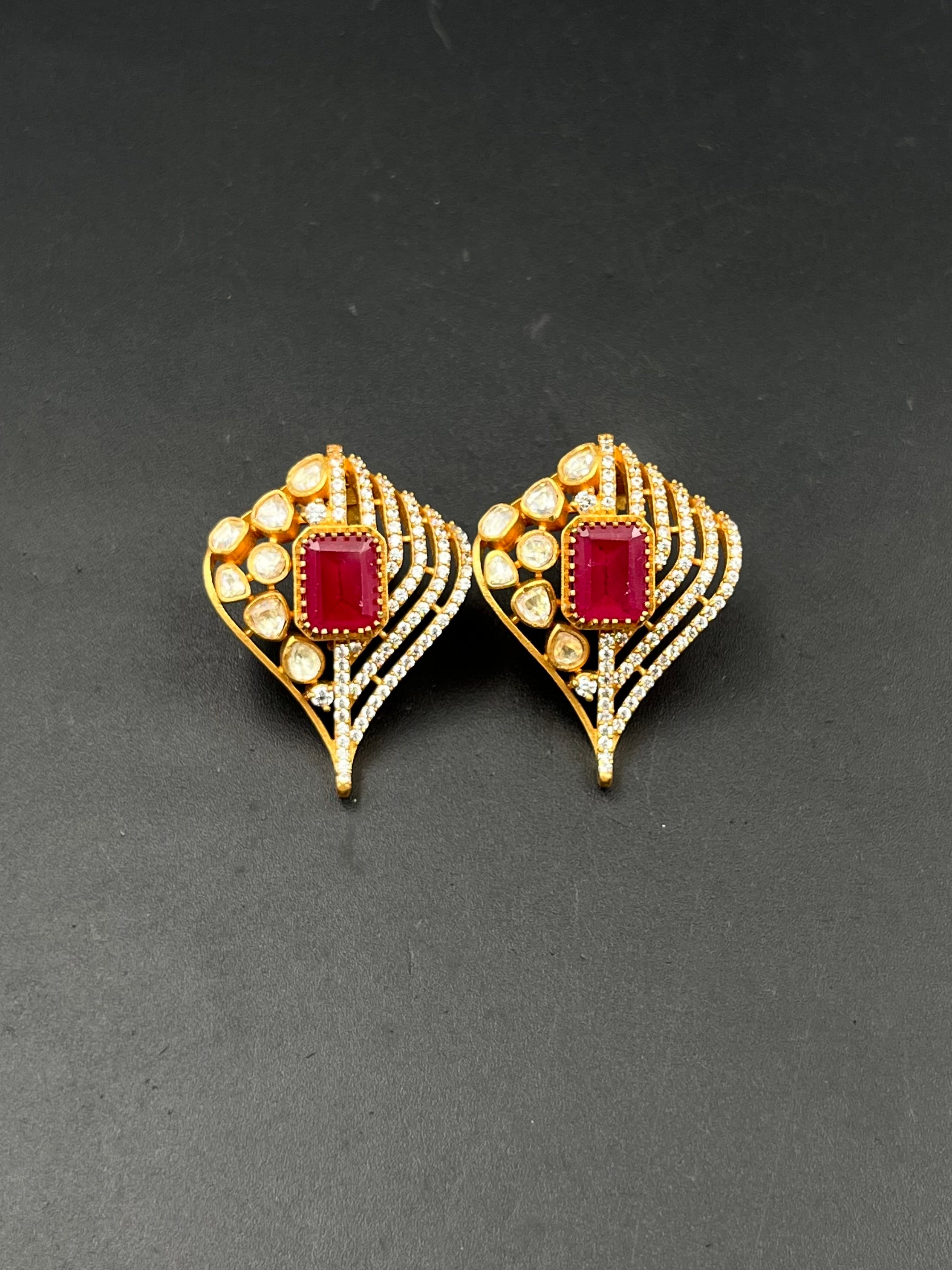 JINA PENDANT