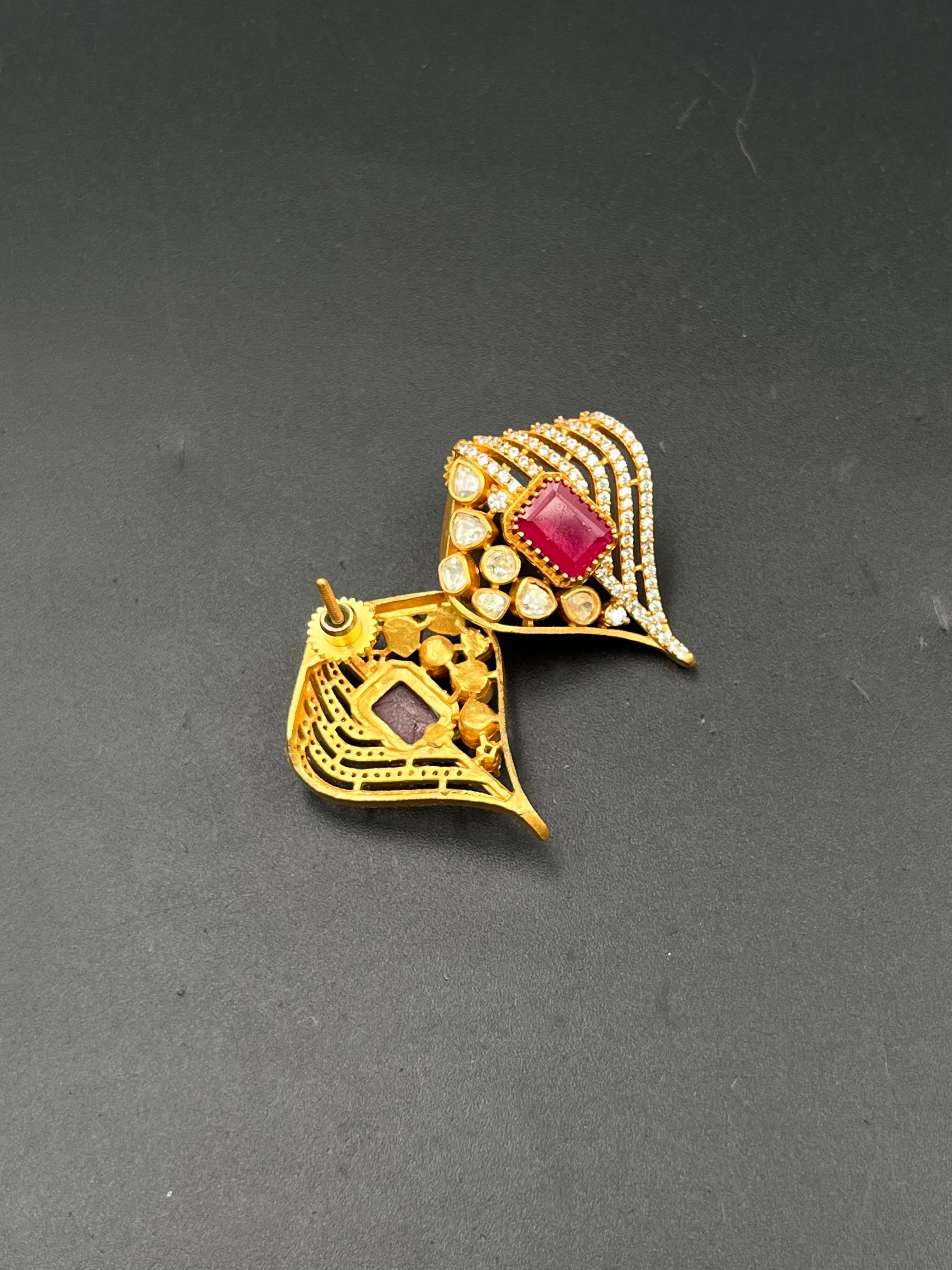 JINA PENDANT