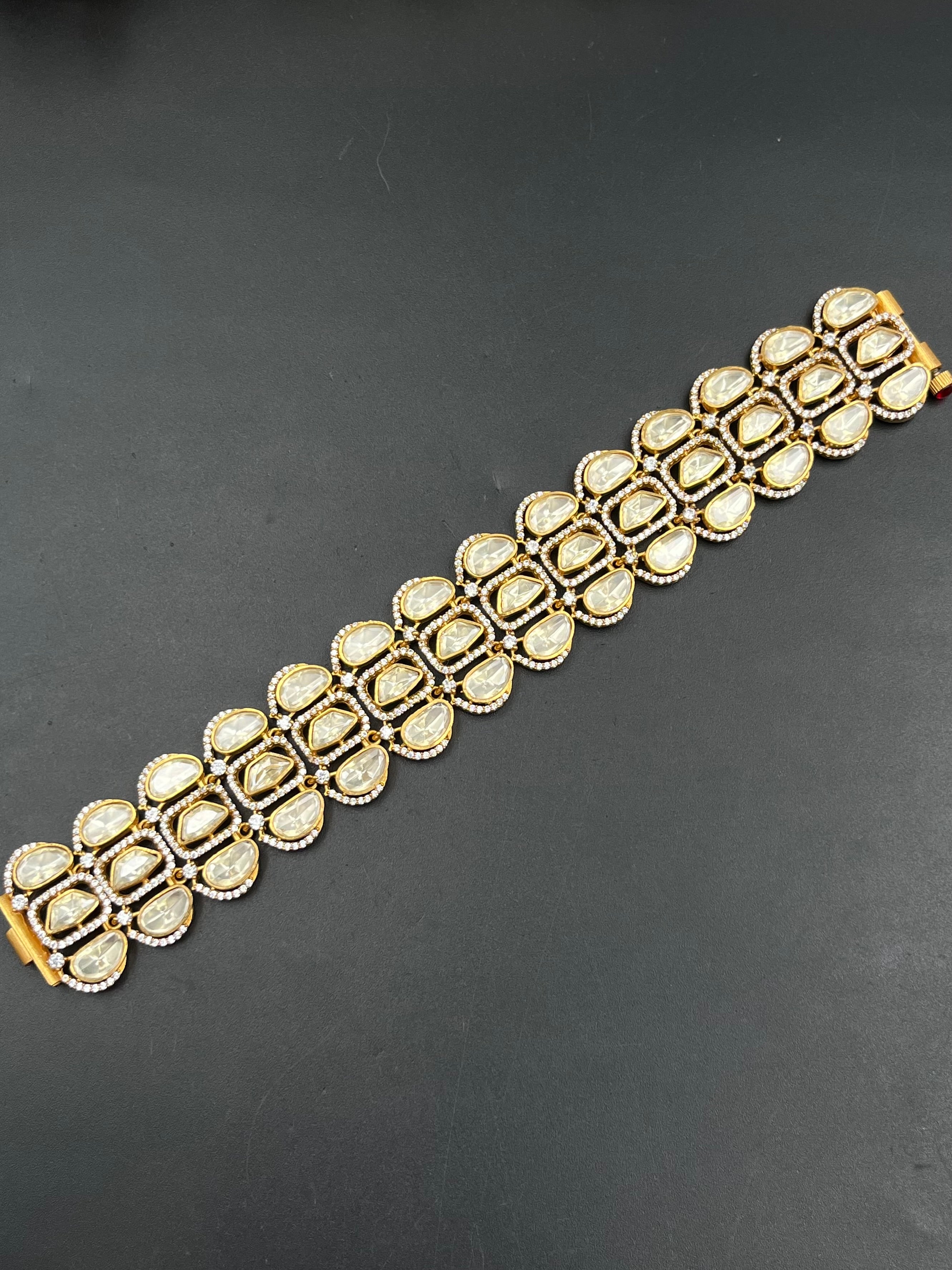 ABHIYA BRACELET