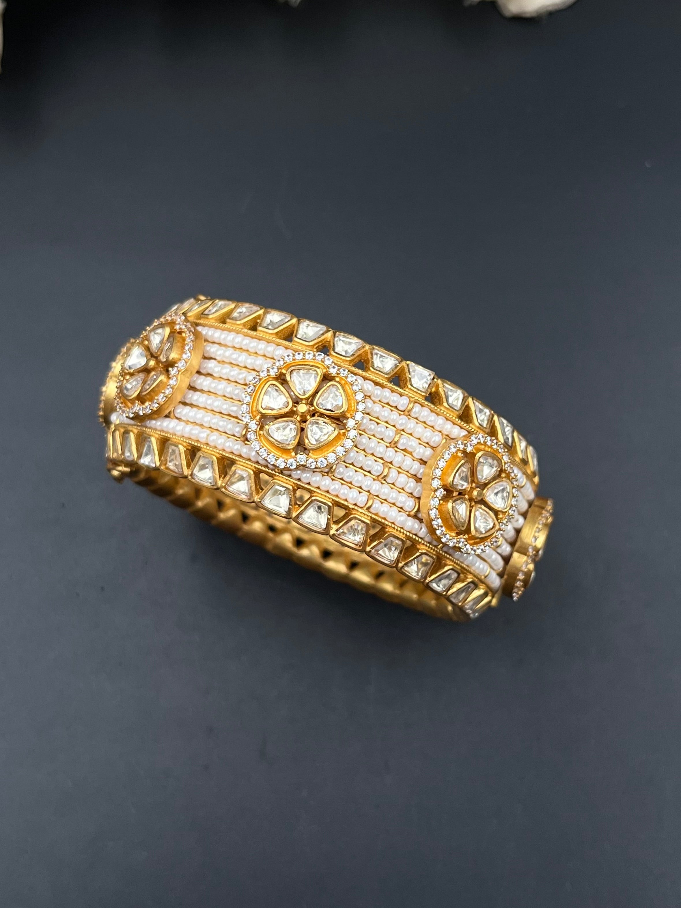 SIYA BRACELET