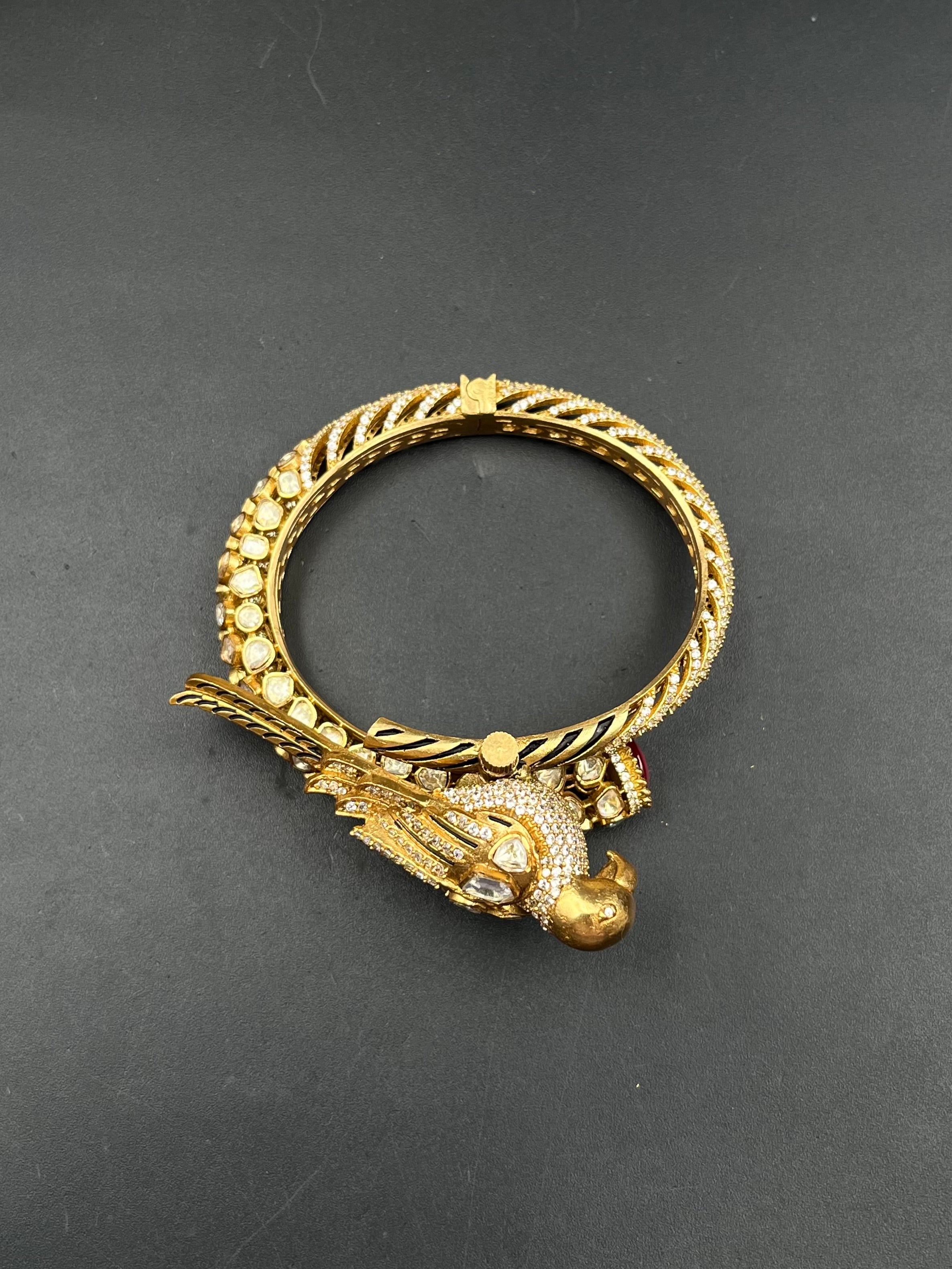 JIYA BRACELET