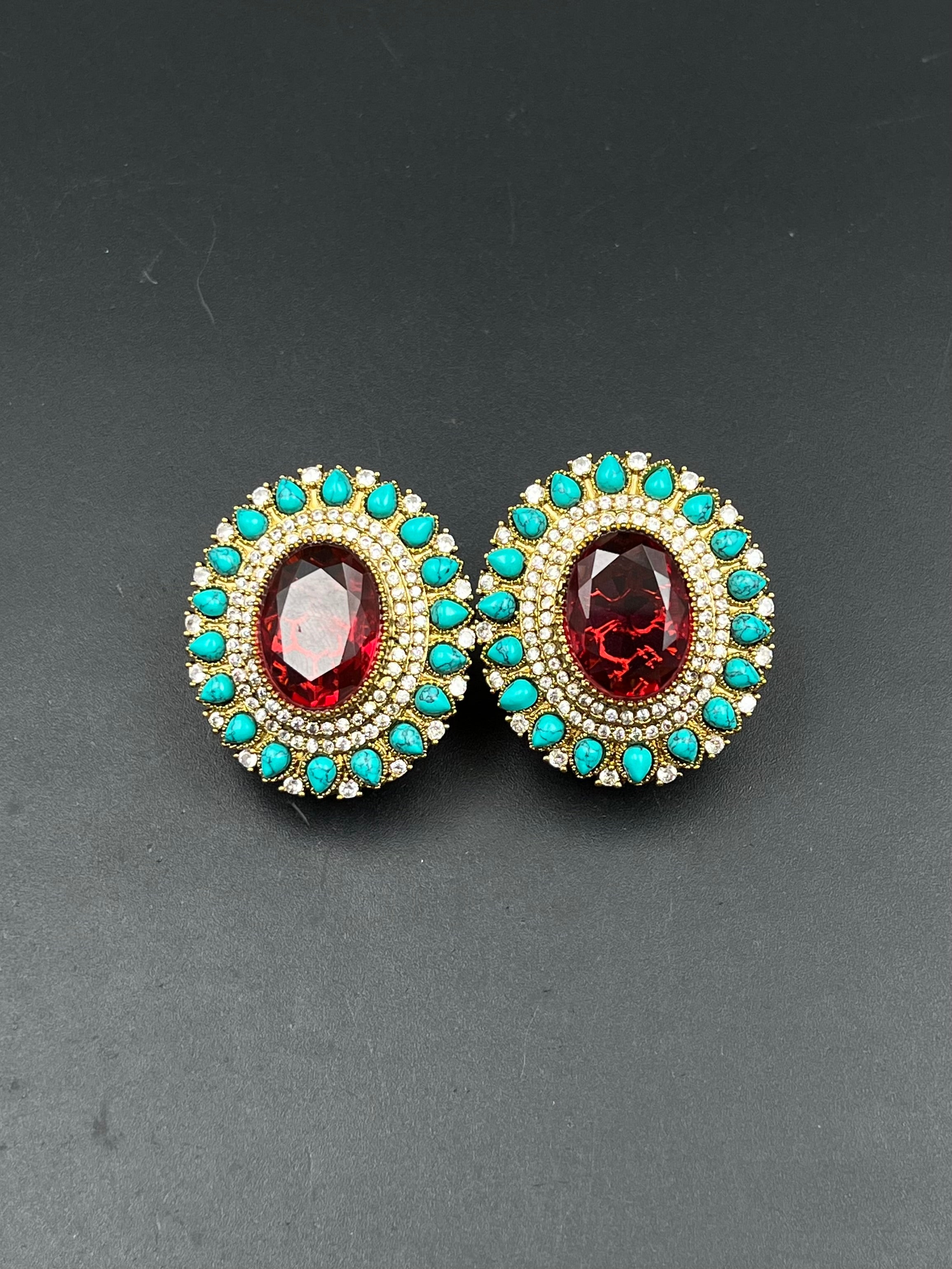 LITA EARRING