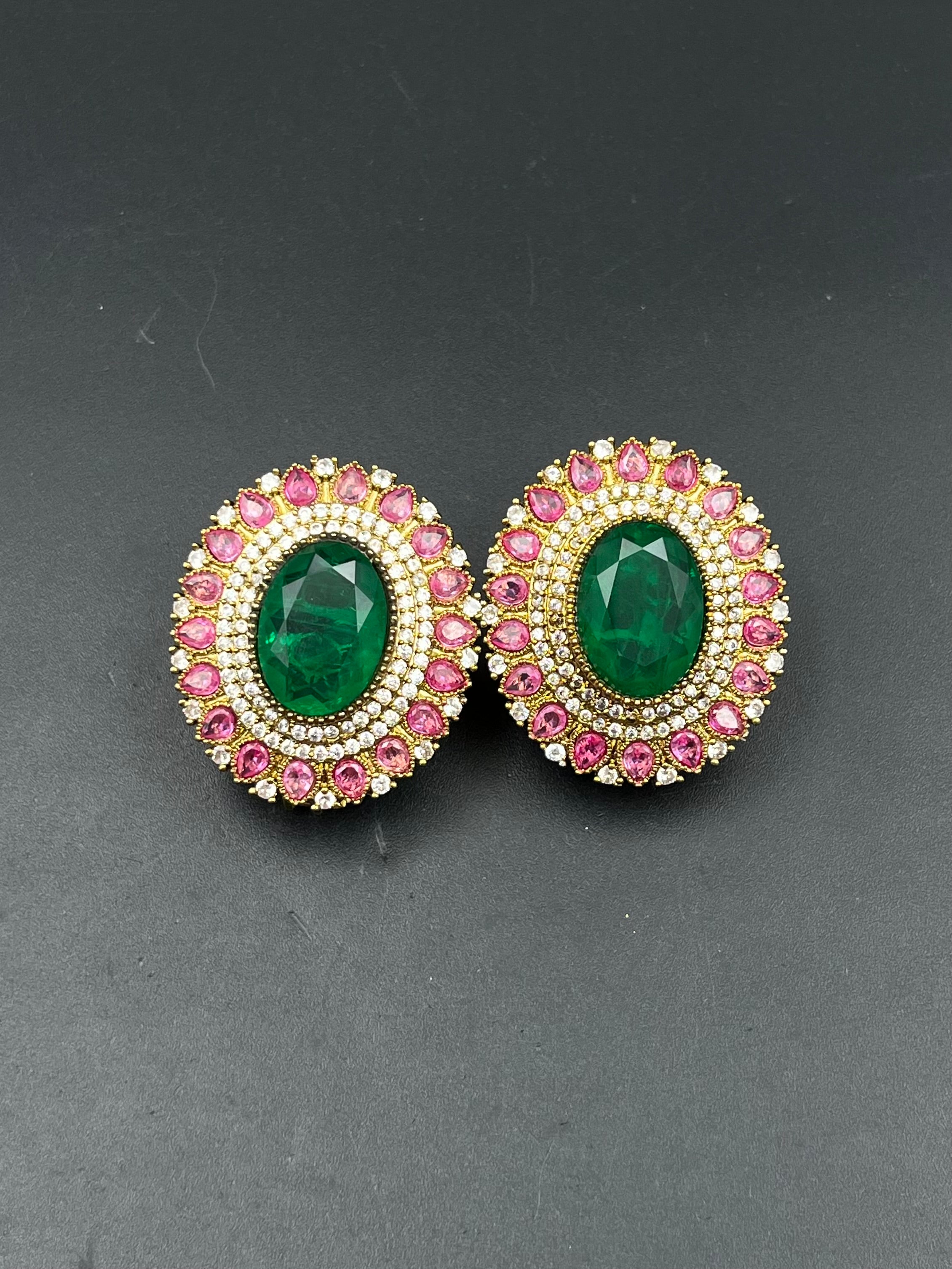LITA EARRING