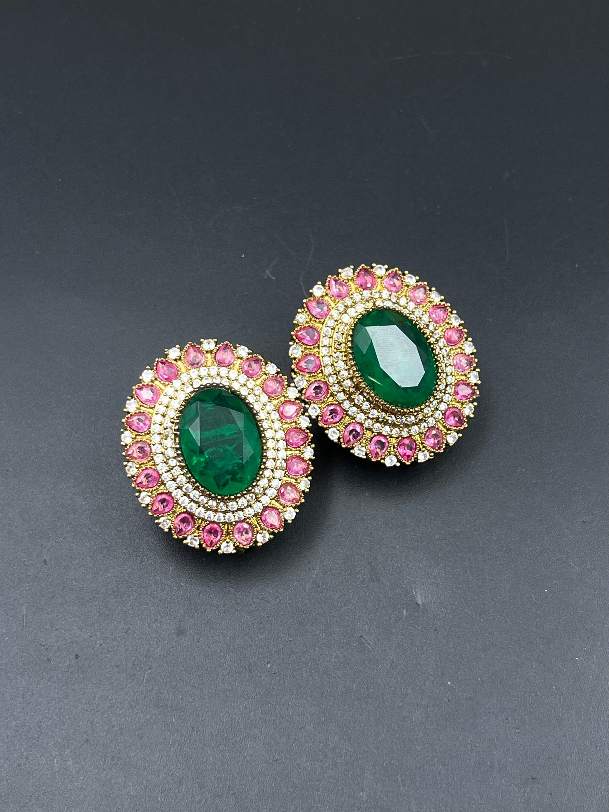 LITA EARRING