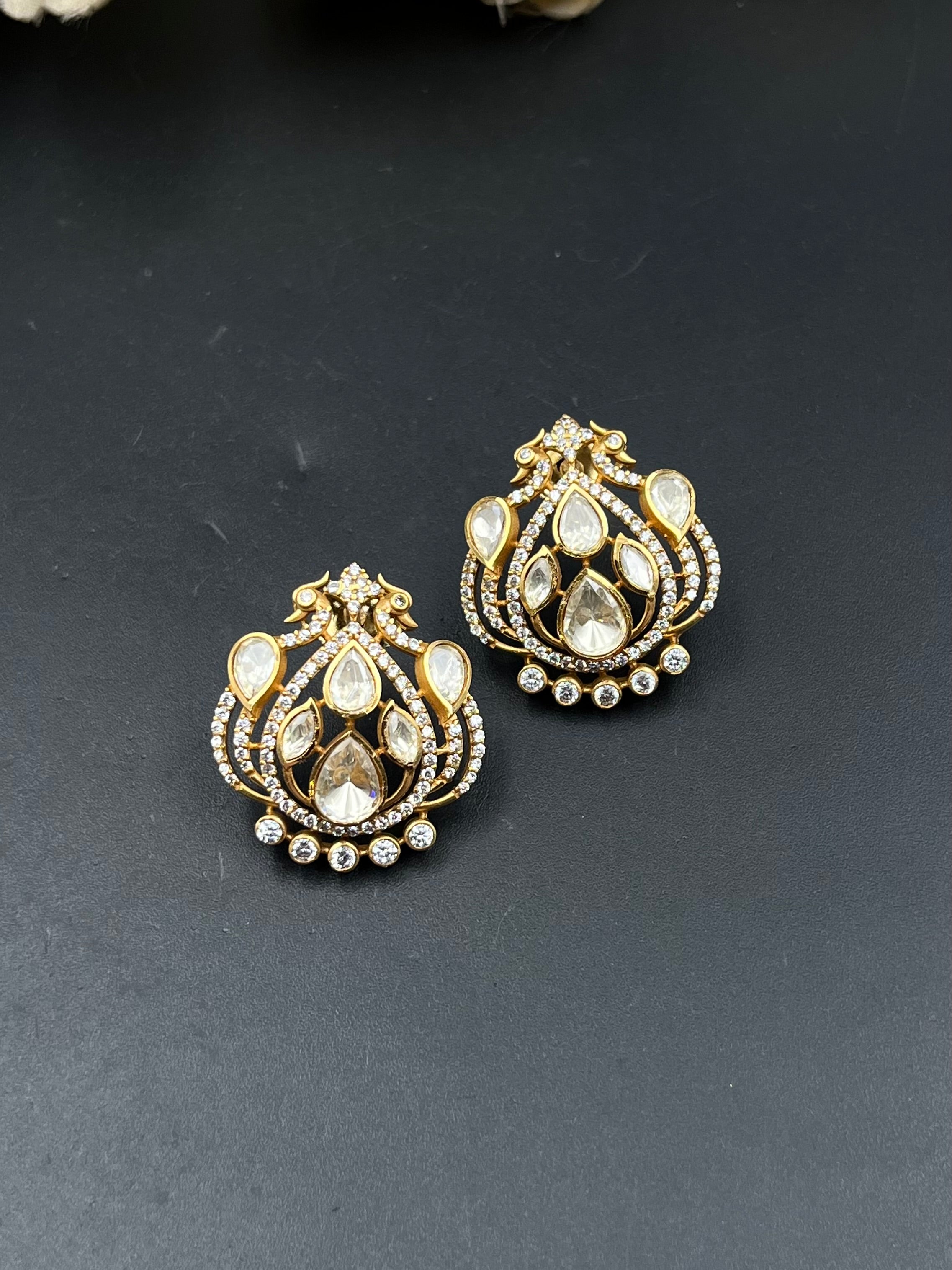 RASHI EARRING