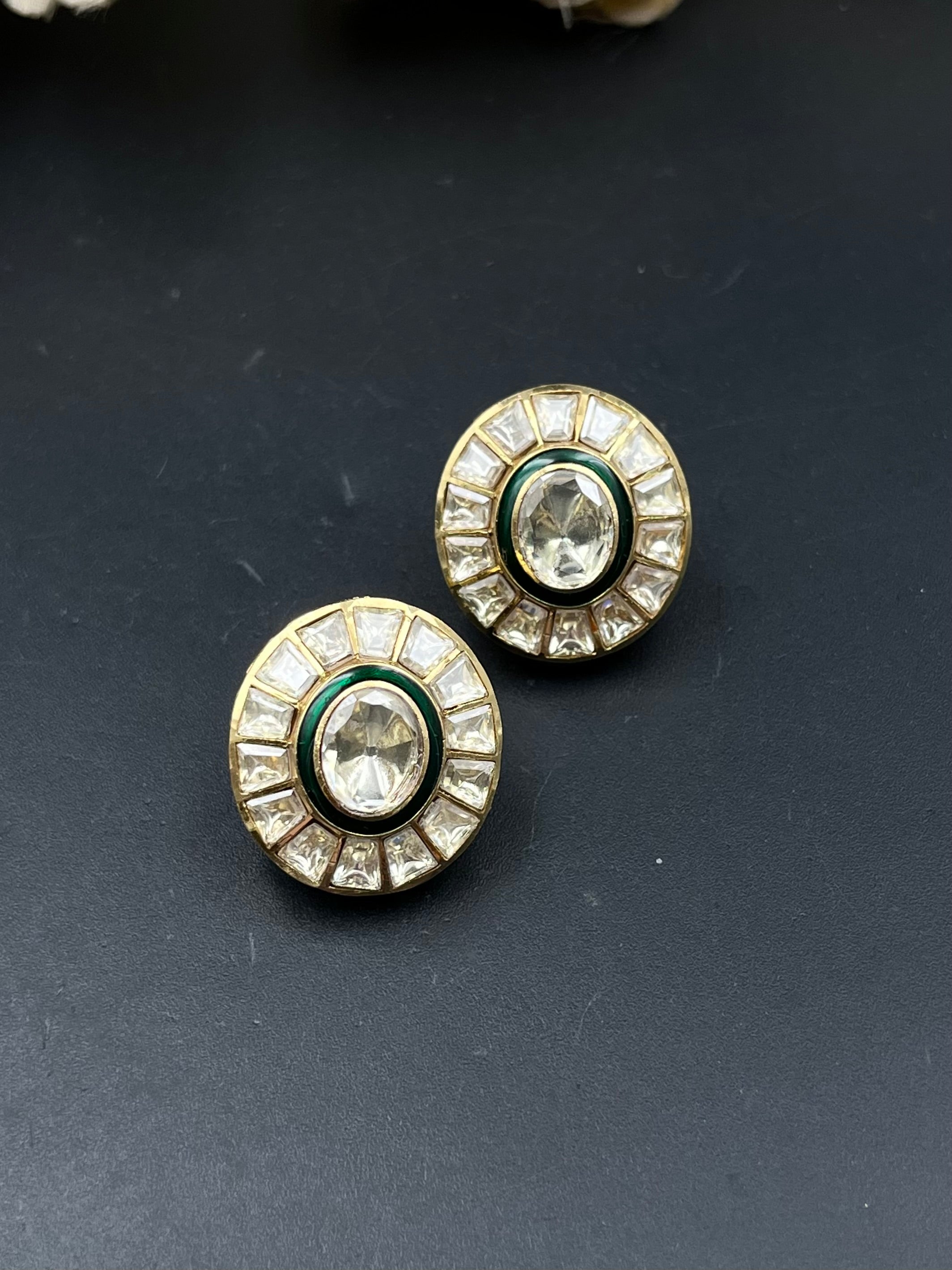 KITA EARRING