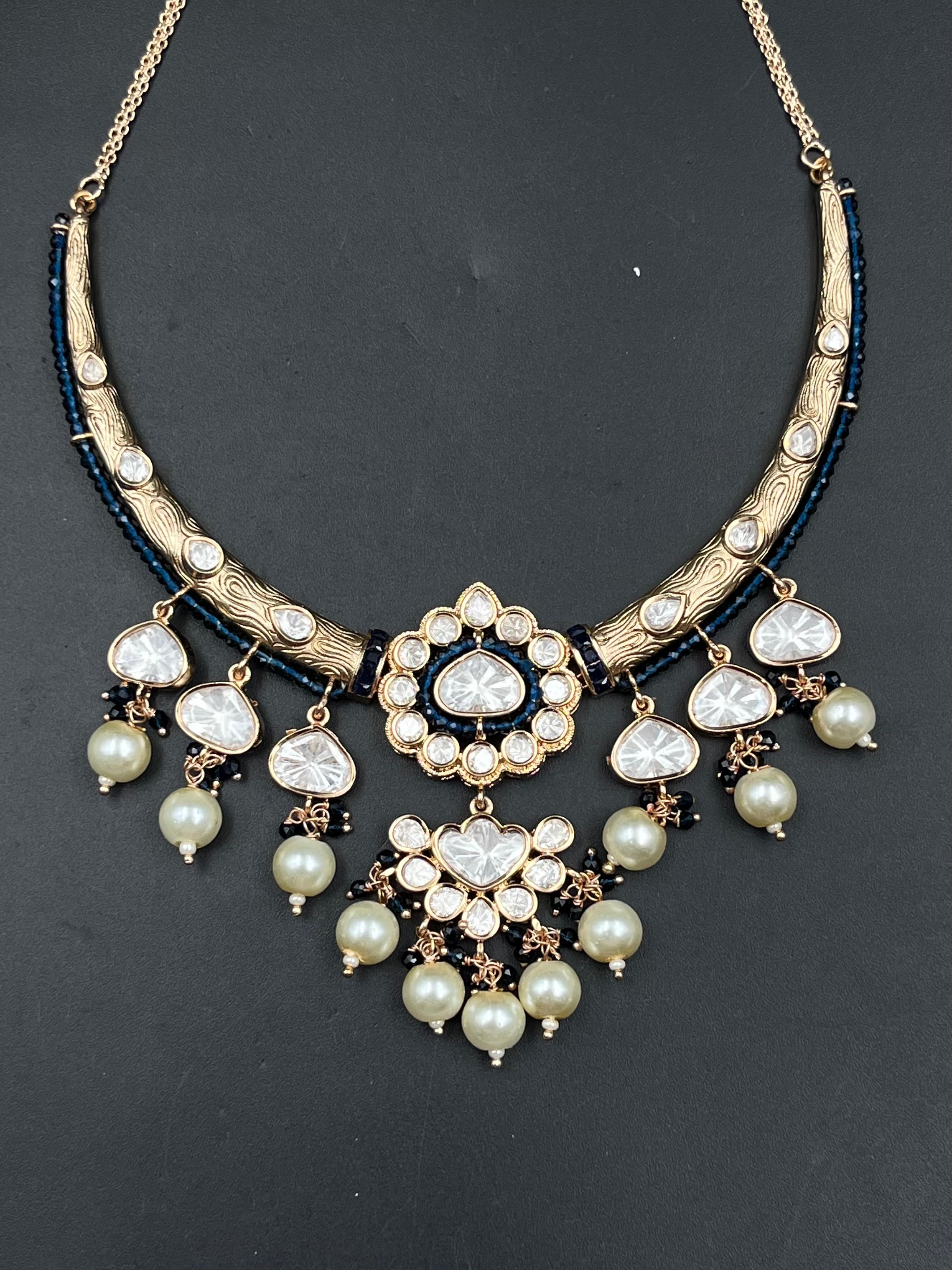 RIYA NECKLACE
