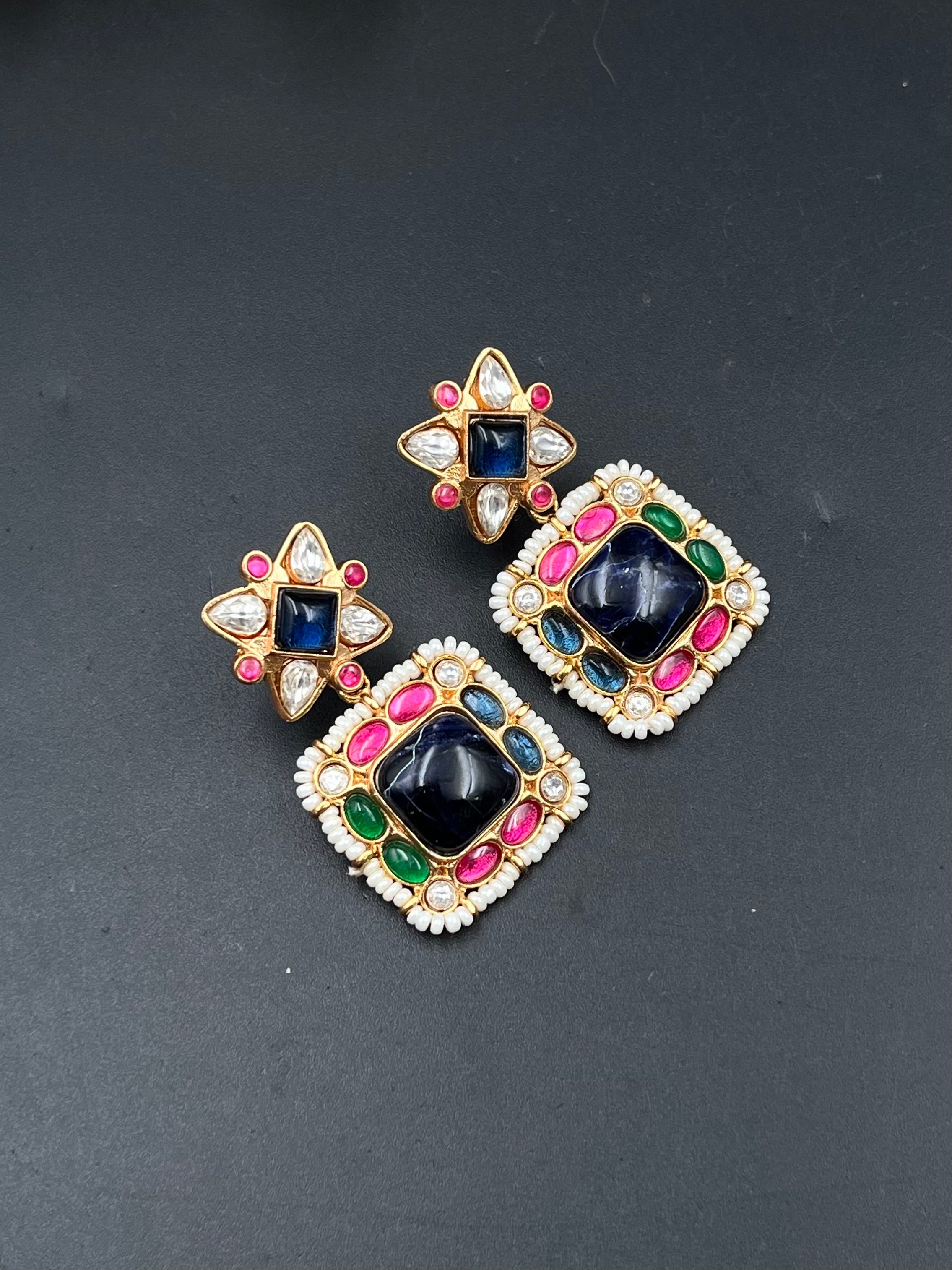 KARINA NECKLACE