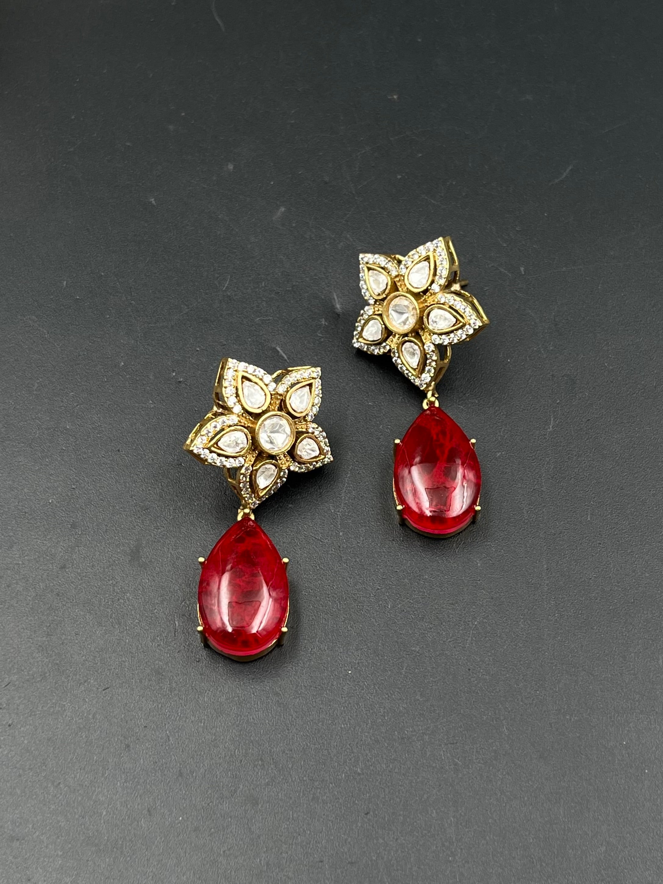 GUN EARRING