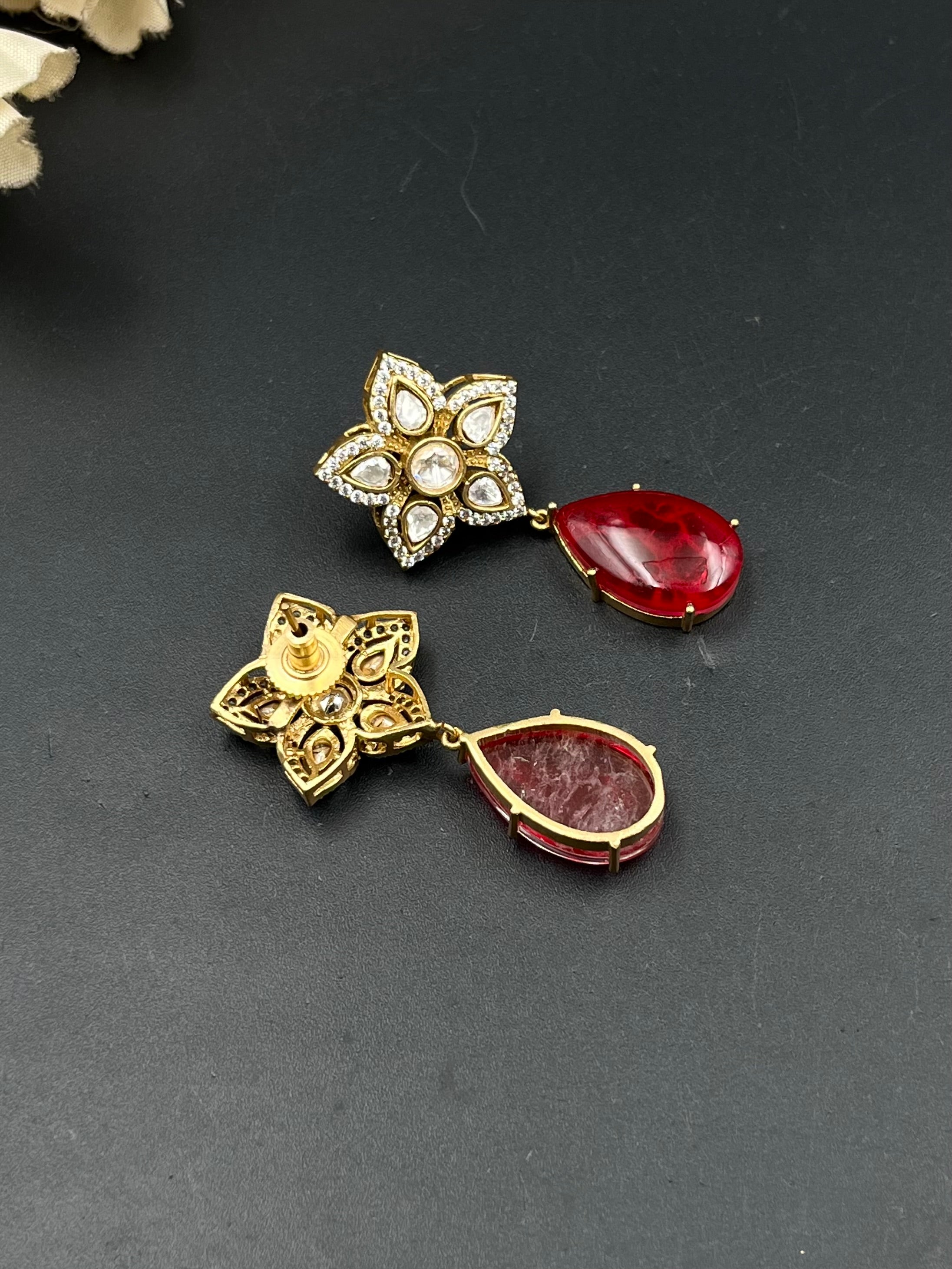 GUN EARRING